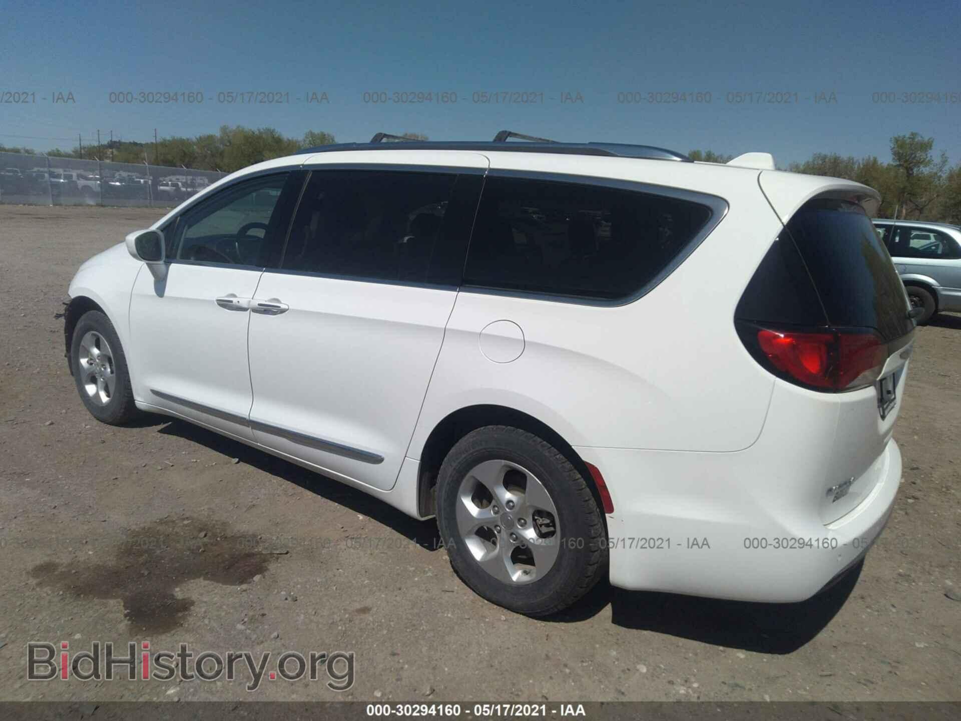 2017 CHRYSLER PACIFICA - VIN: 2C4RC1EG3HR804174 - Photo 3