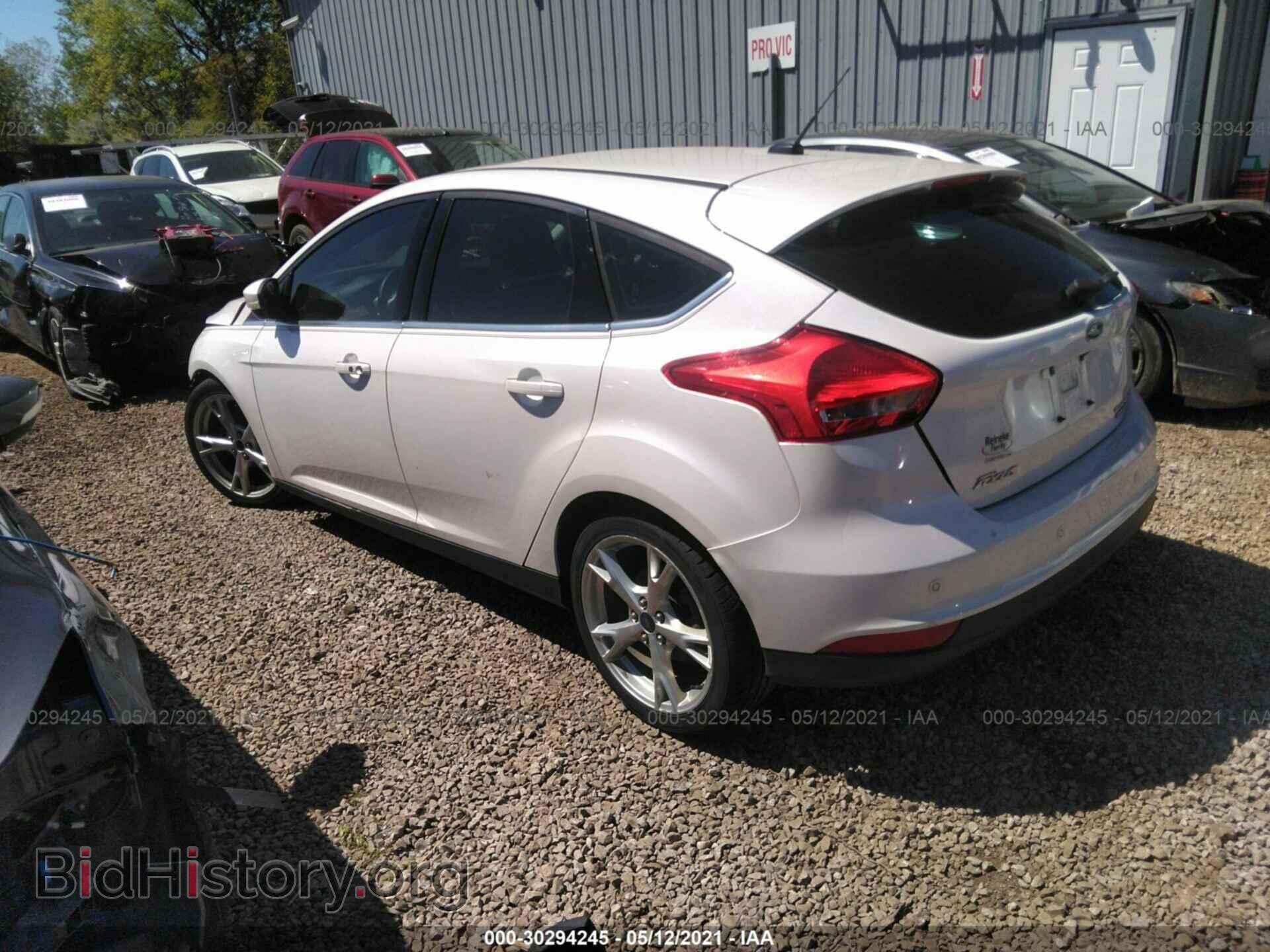 2015 FORD FOCUS - VIN: 1FADP3N21FL313032 - Фото 3