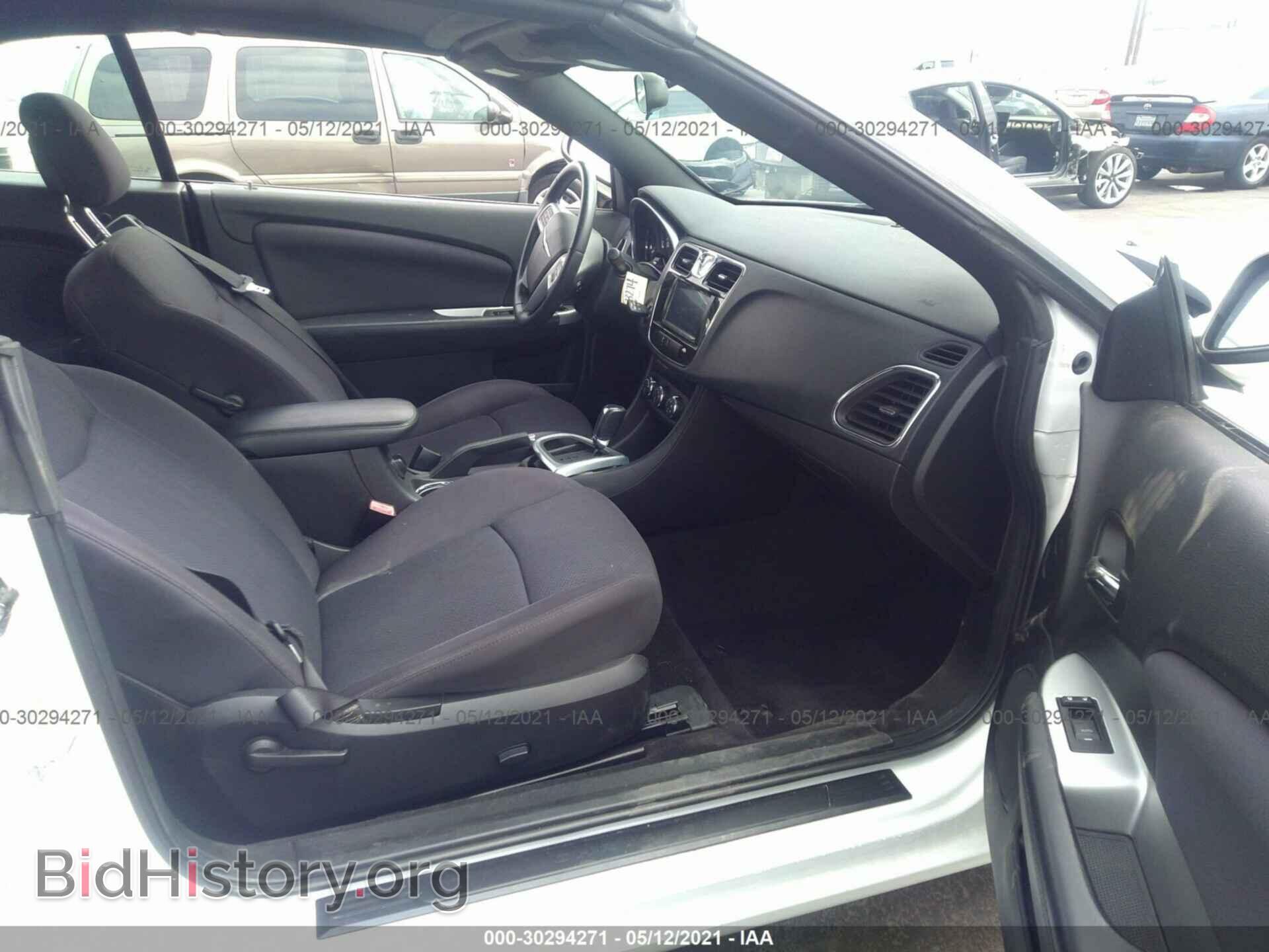 2012 CHRYSLER 200 - VIN: 1C3BCBEB2CN229703 - Photo 5