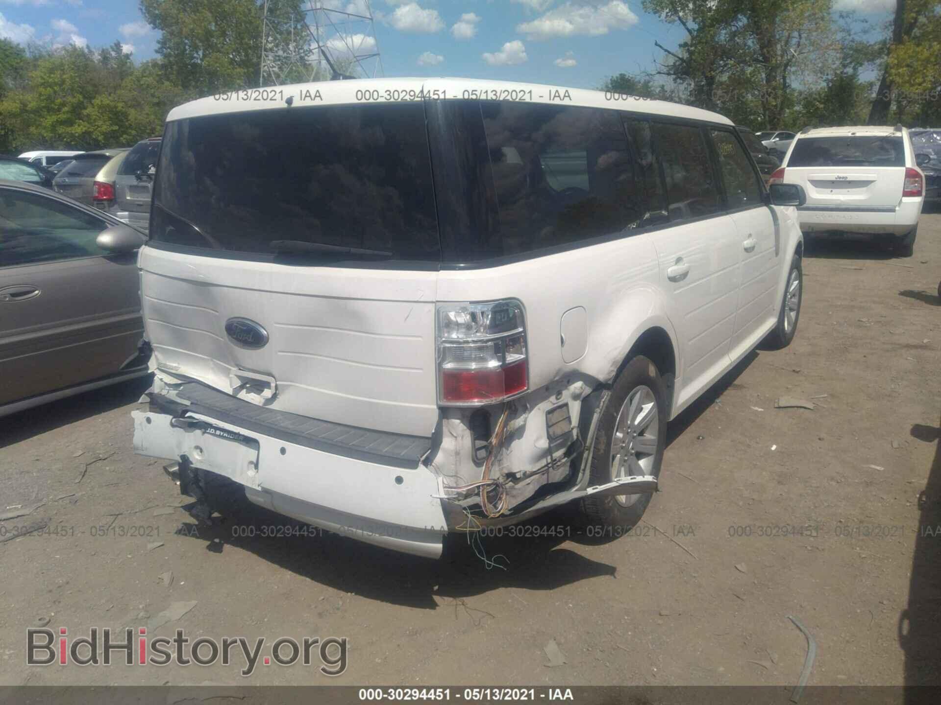 2011 FORD FLEX - VIN: 2FMGK5BC8BBD13419 - Фото 4
