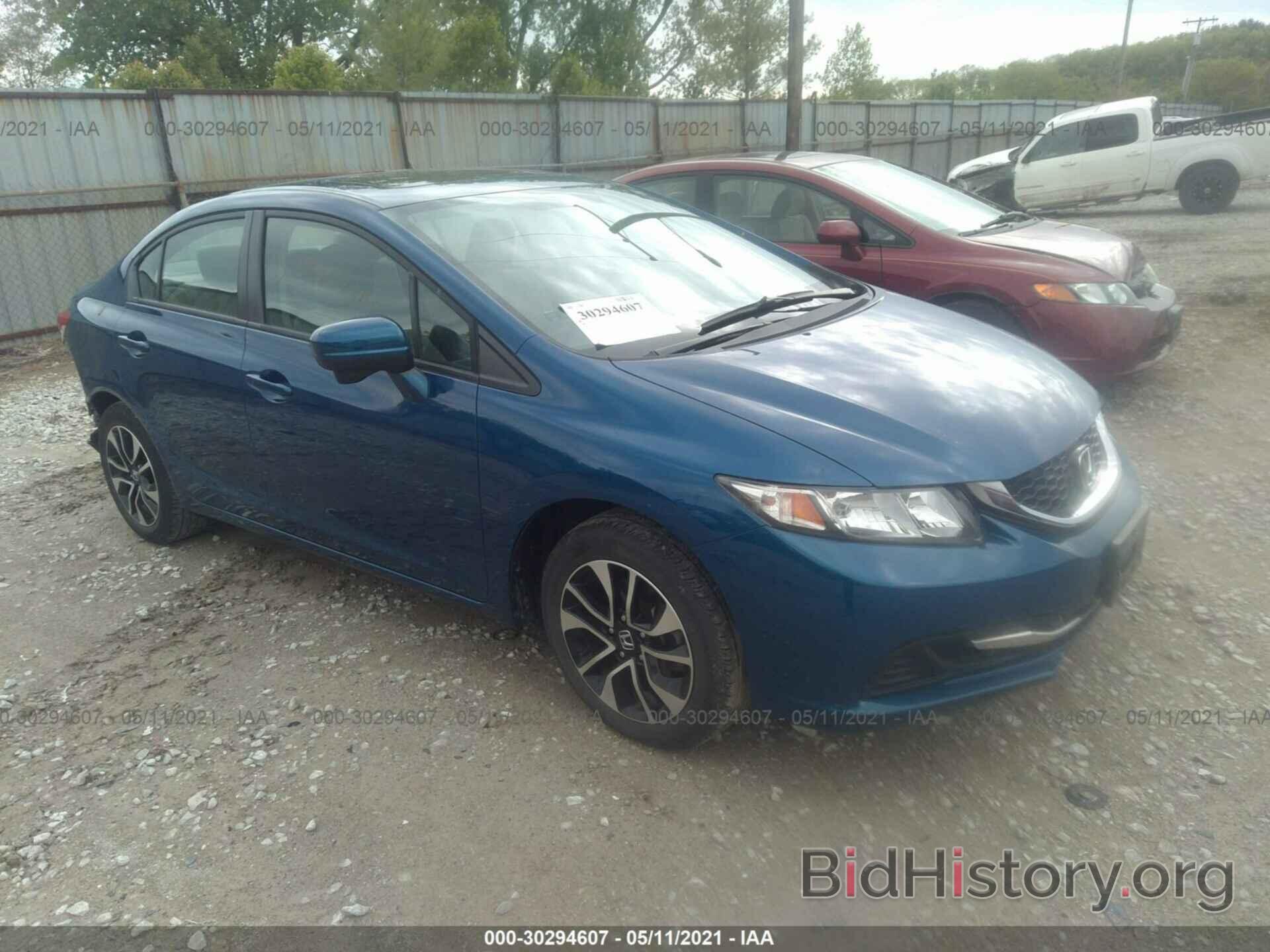 Фотография 19XFB2F87FE064162 - HONDA CIVIC SEDAN 2015