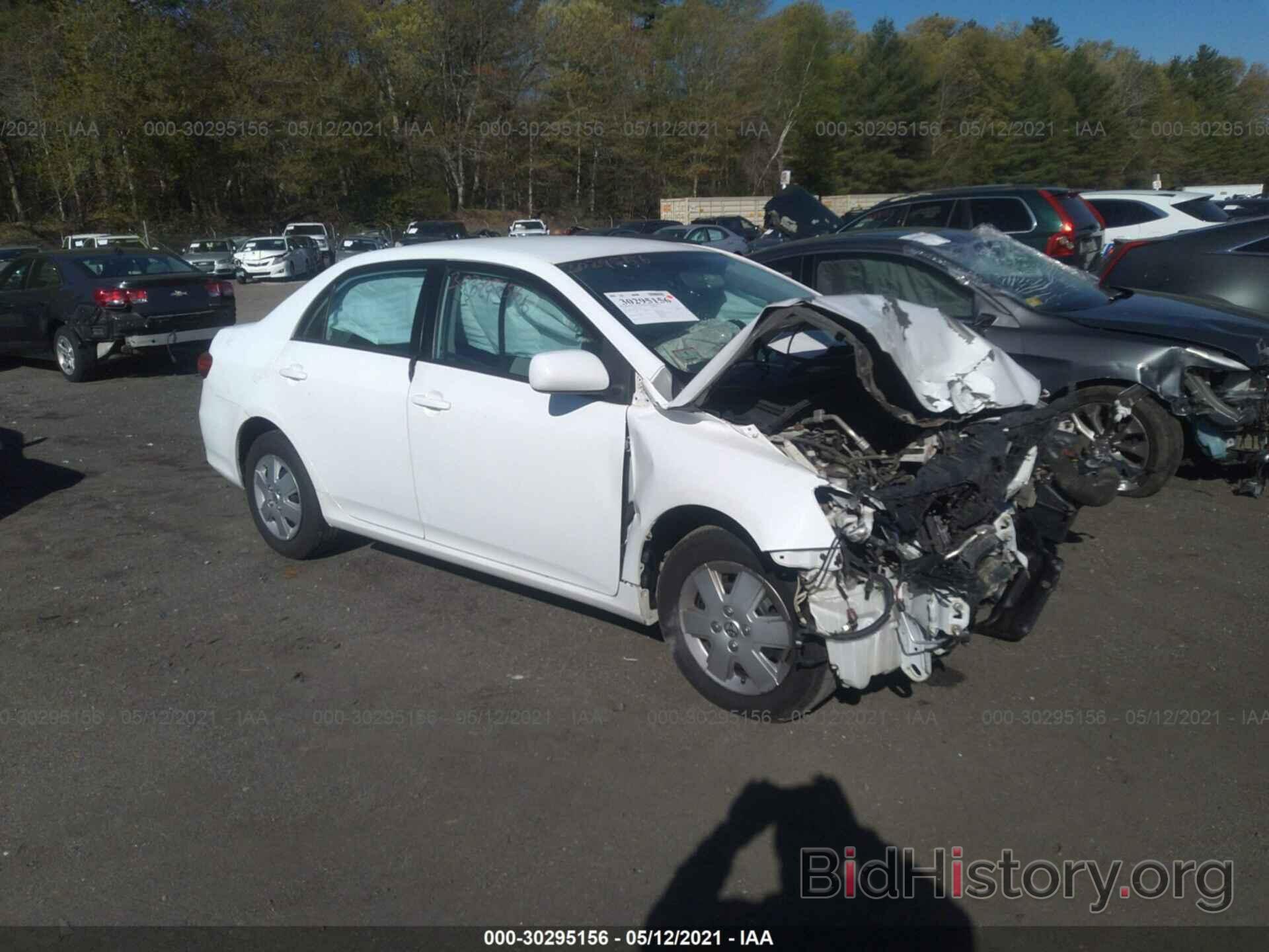 Photo 2T1BU4EE3BC721835 - TOYOTA COROLLA 2011