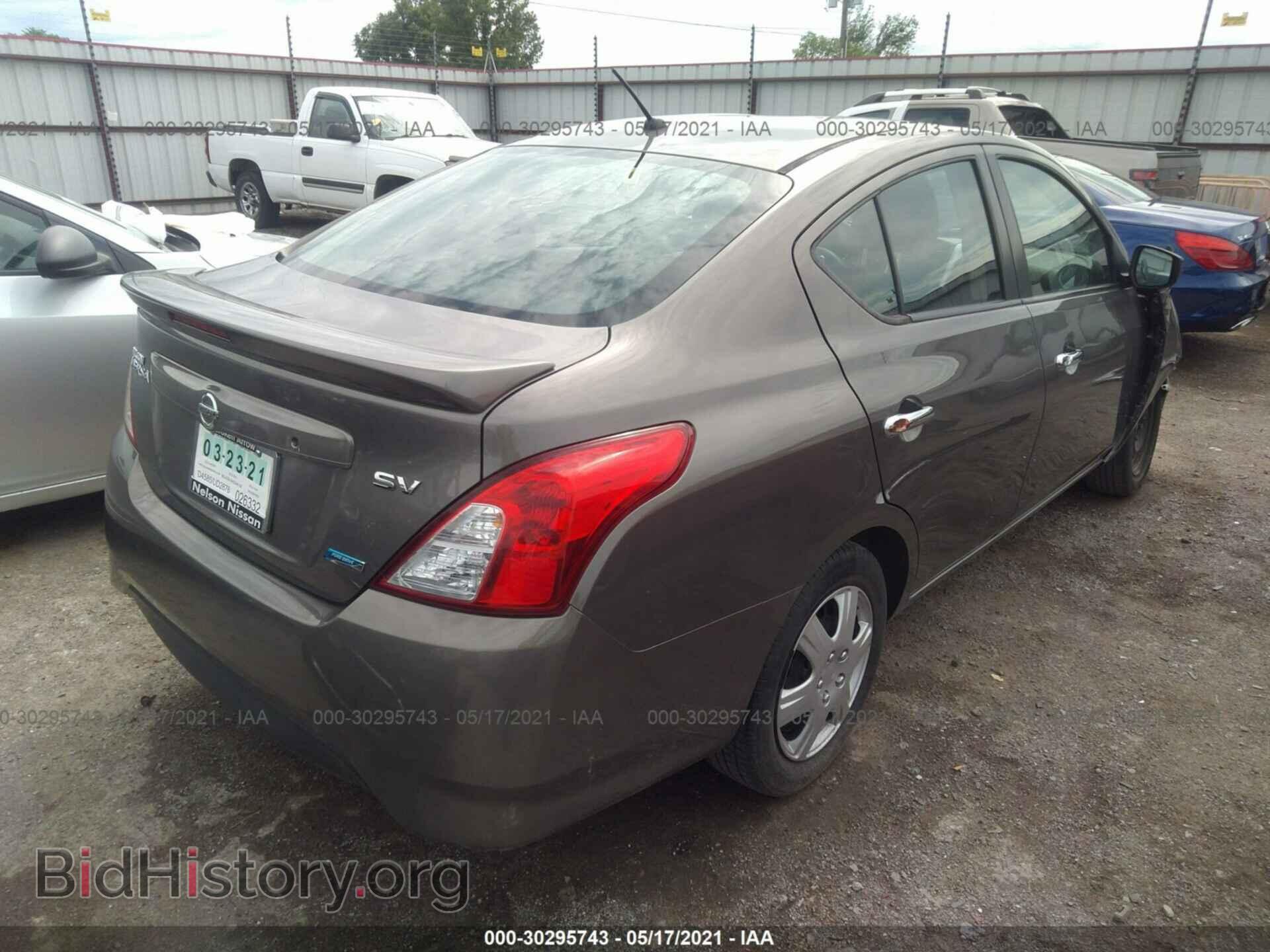 2016 NISSAN VERSA - VIN: 3N1CN7AP1GL875655 - Фото 4
