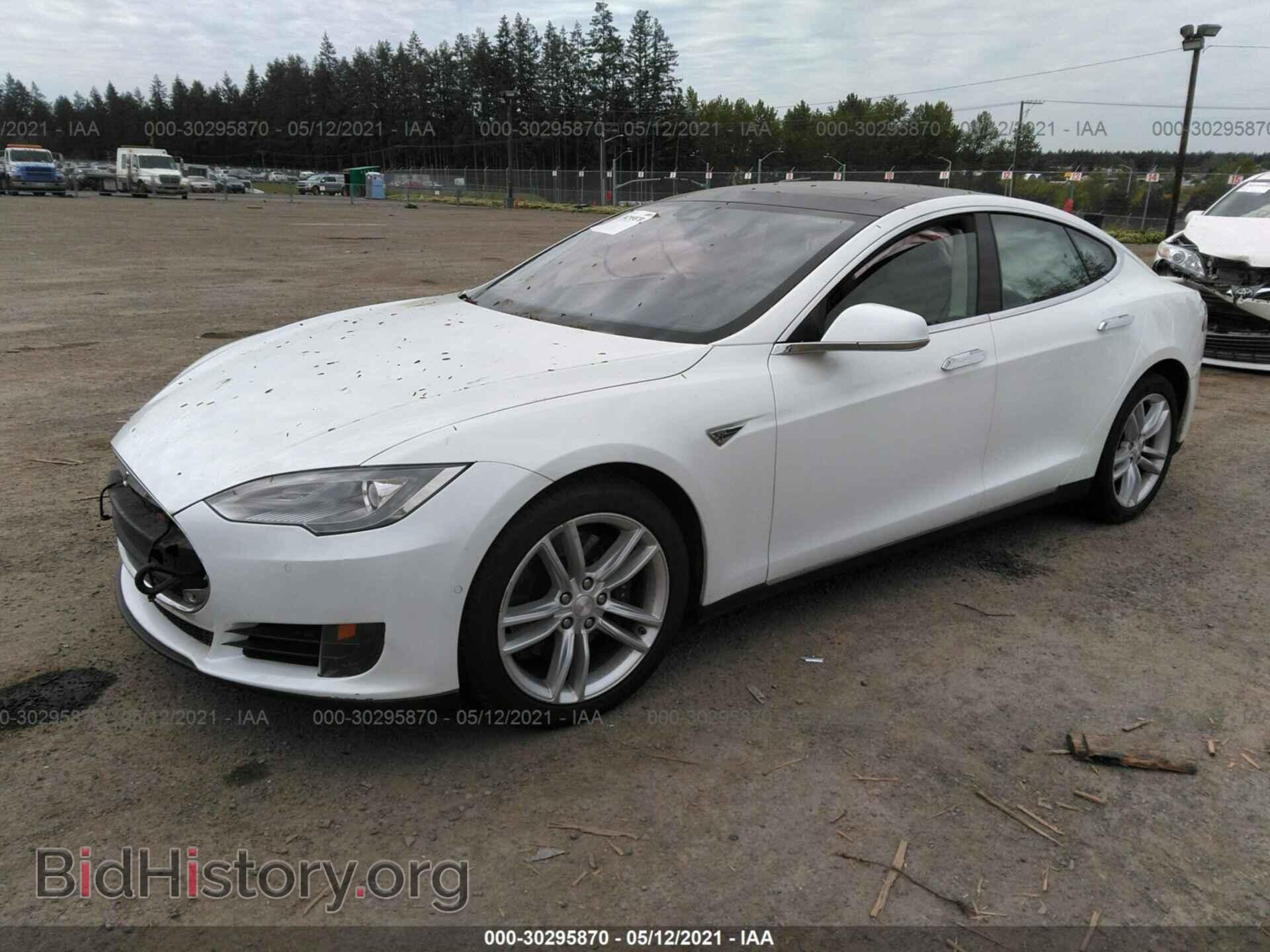 2015 TESLA MODEL S - VIN: 5YJSA1E21FF103718 - Фото 2