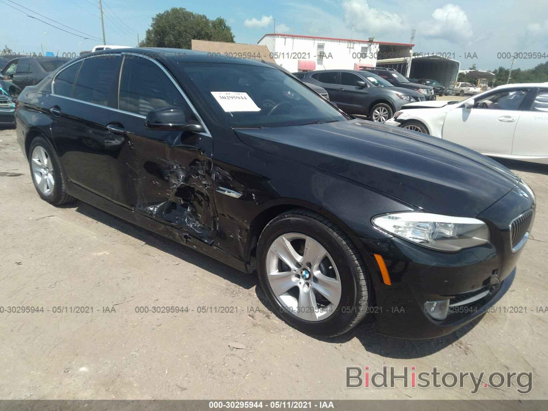 Photo WBAXG5C59DD229240 - BMW 5 SERIES 2013