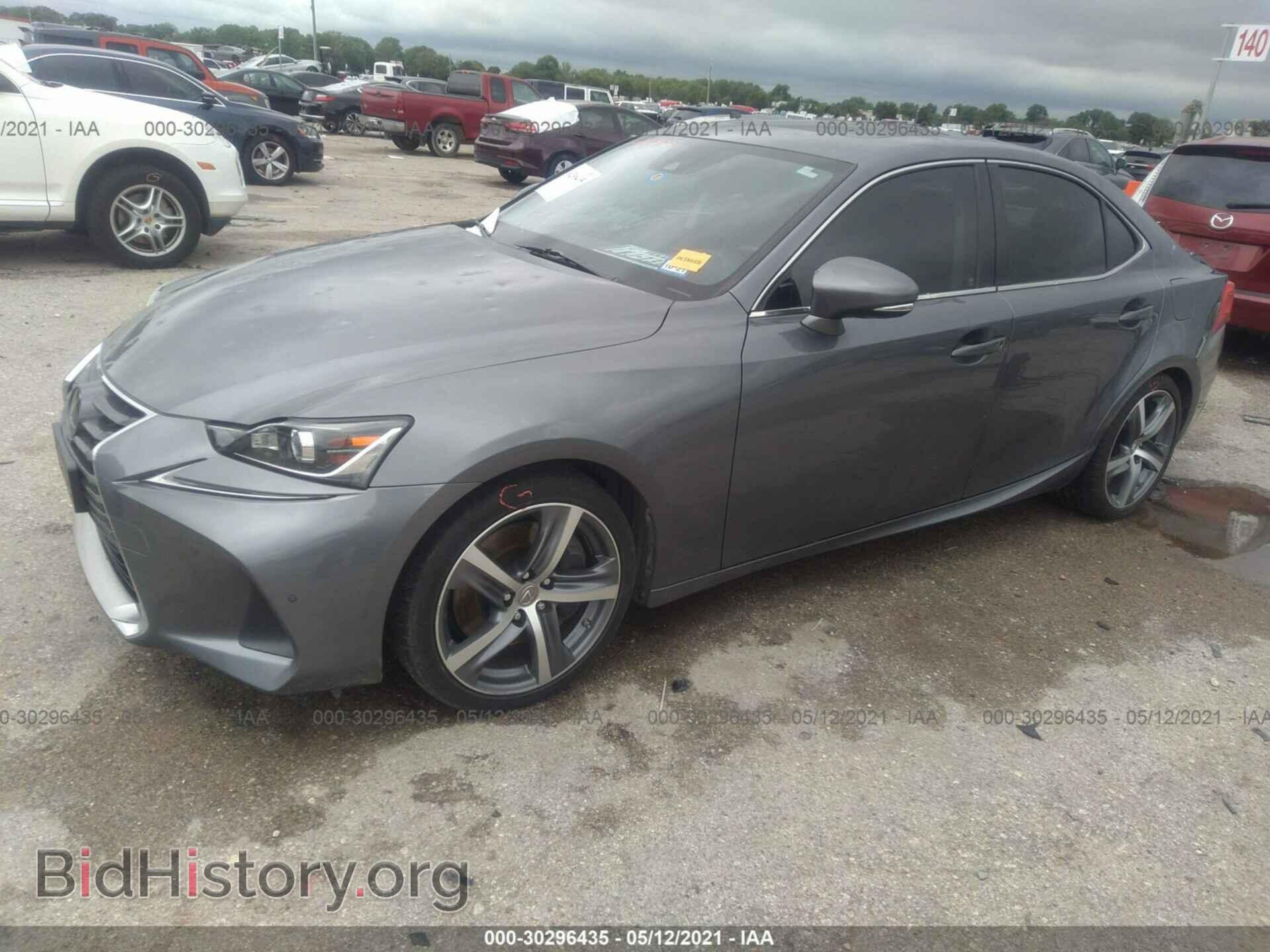 2017 LEXUS IS - VIN: JTHBA1D20H5041698 - Фото 2