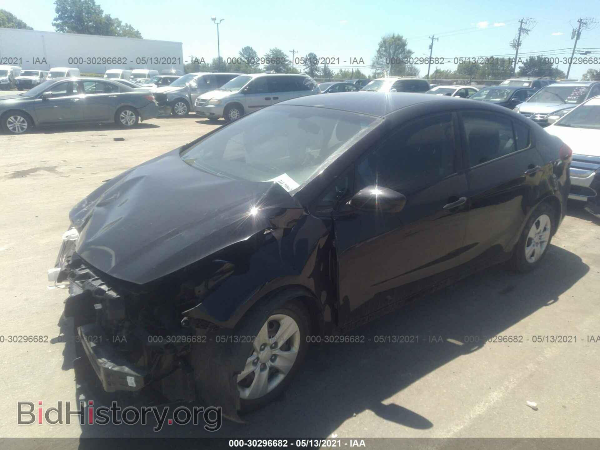 2017 KIA FORTE - VIN: 3KPFL4A75HE067524 - Фото 2