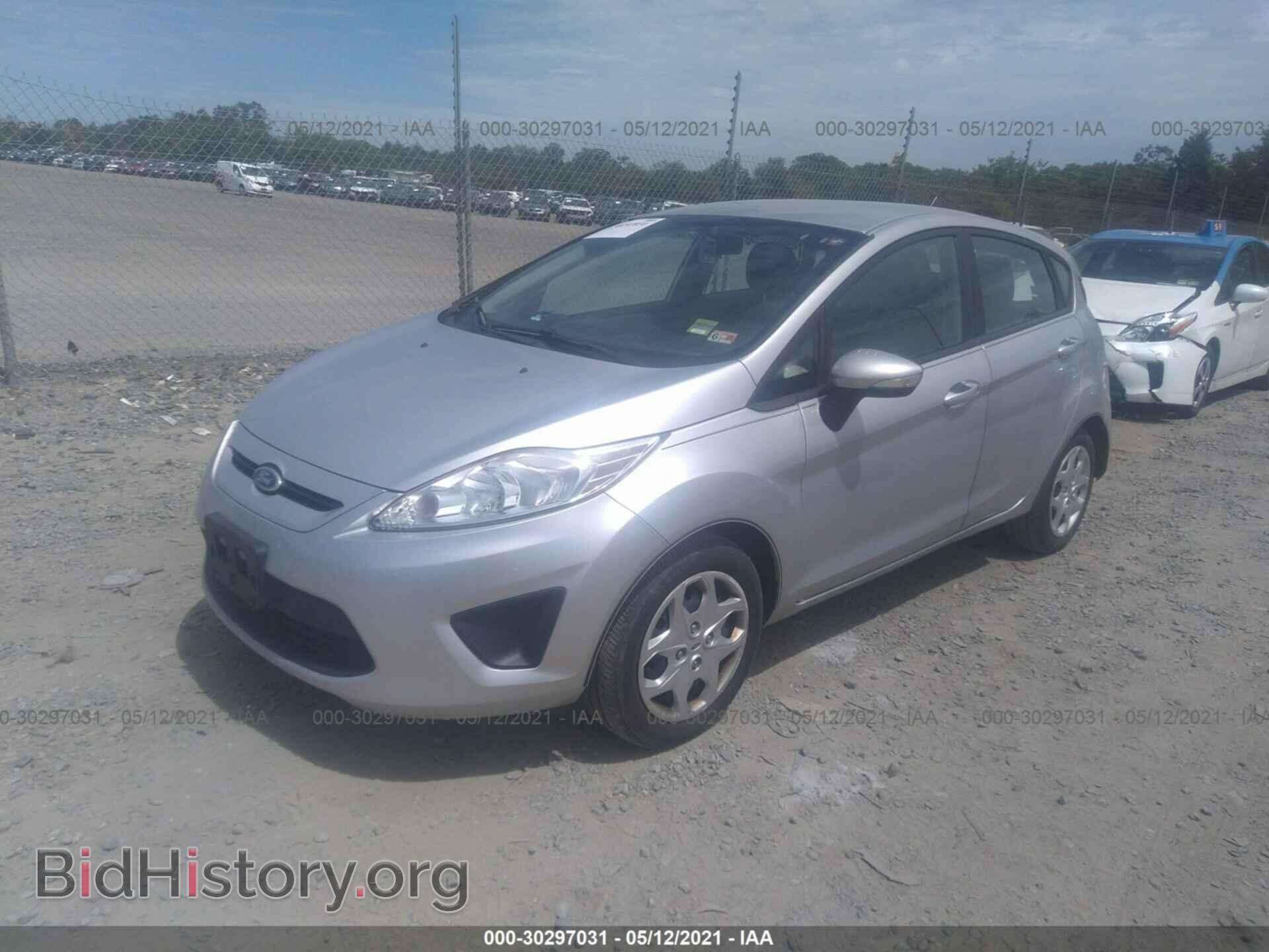 2013 FORD FIESTA - VIN: 3FADP4EJ1DM213442 - Фото 2