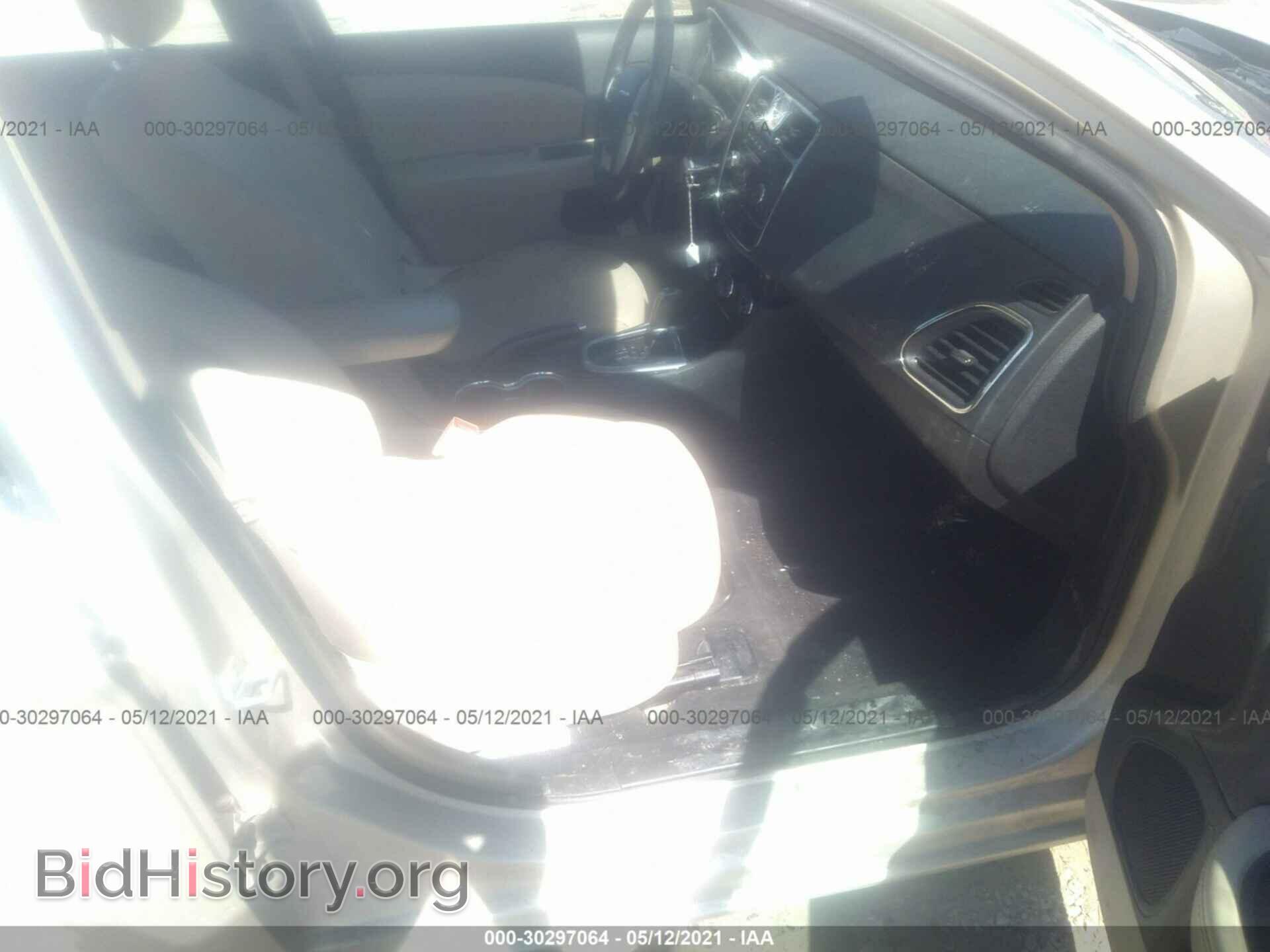 2014 CHRYSLER 200 - VIN: 1C3CCBBB9EN120652 - Фото 5