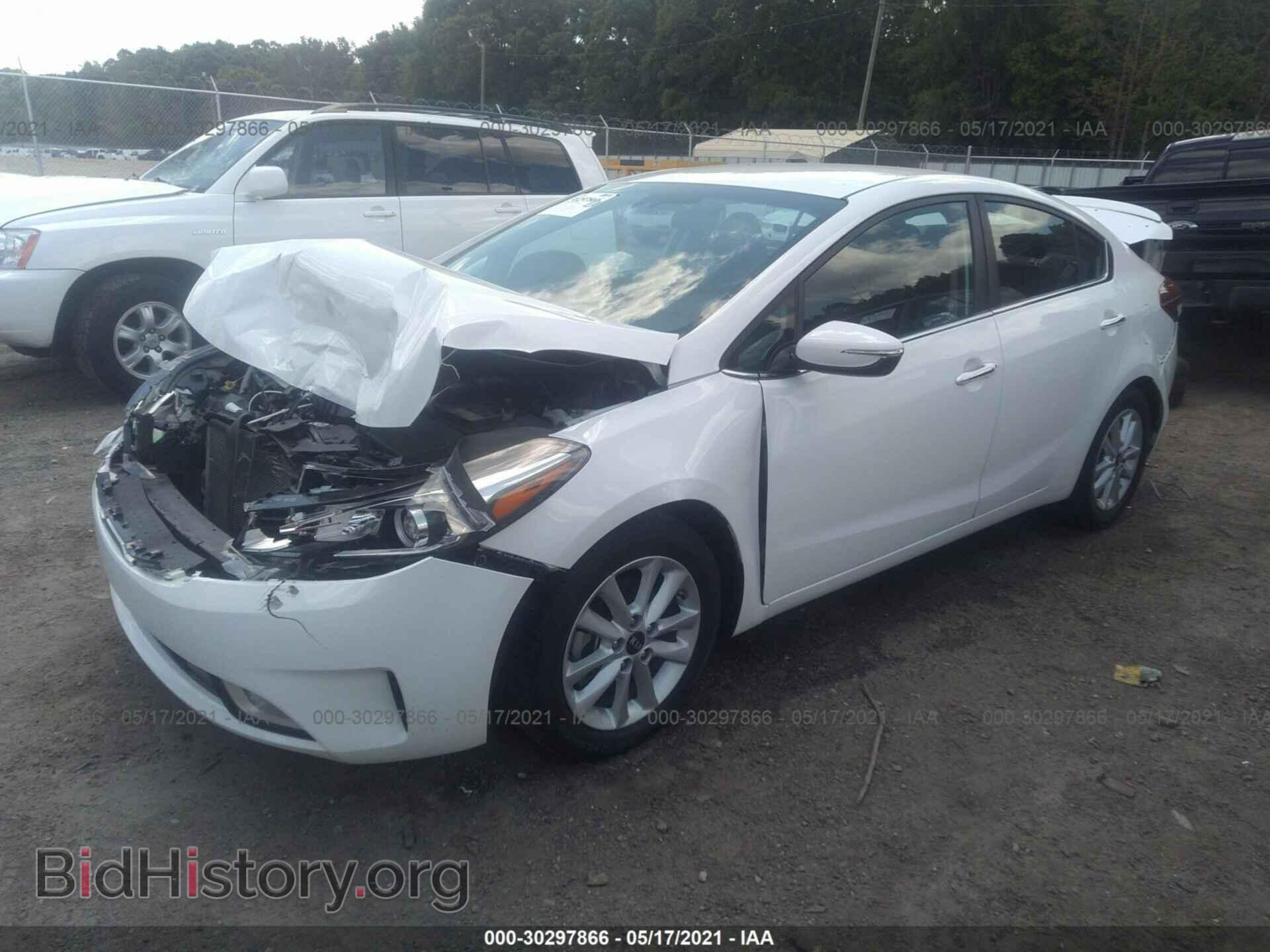 2017 KIA FORTE - VIN: 3KPFL4A78HE116781 - Photo 2