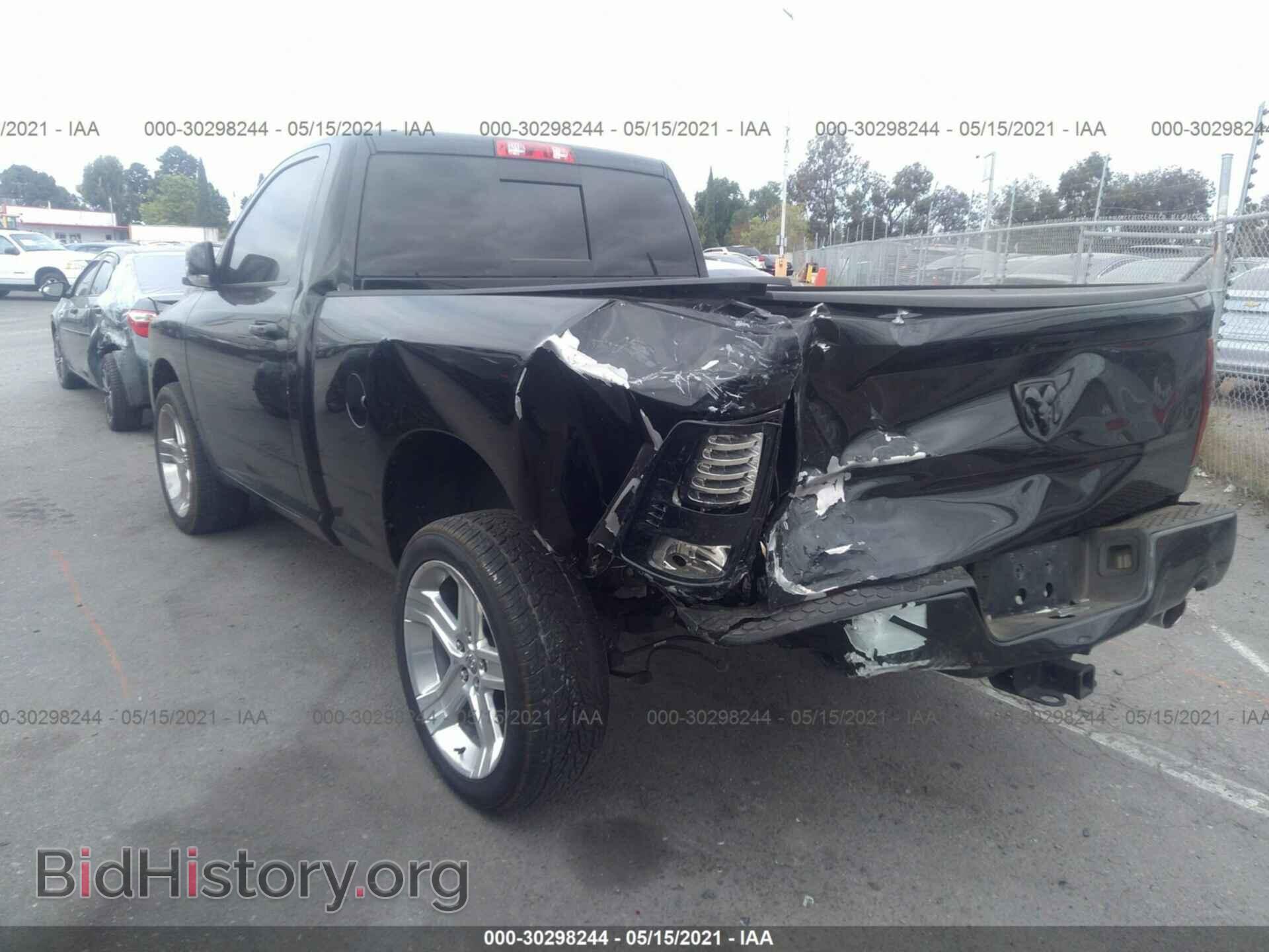 2015 RAM 1500 - VIN: 3C6JR6CT6FG687192 - Фото 3