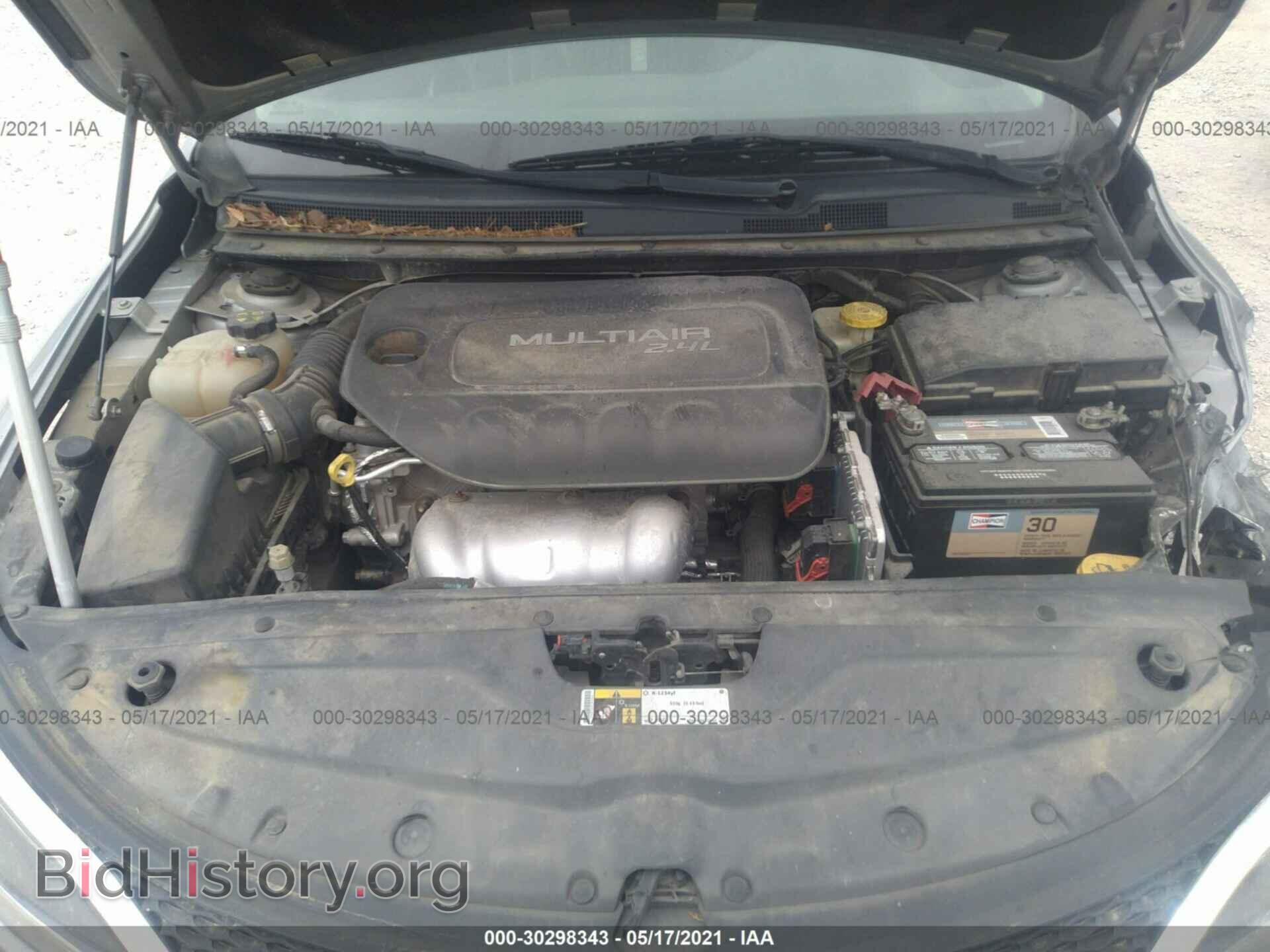 2015 CHRYSLER 200 - VIN: 1C3CCCCB8FN500944 - Photo 10