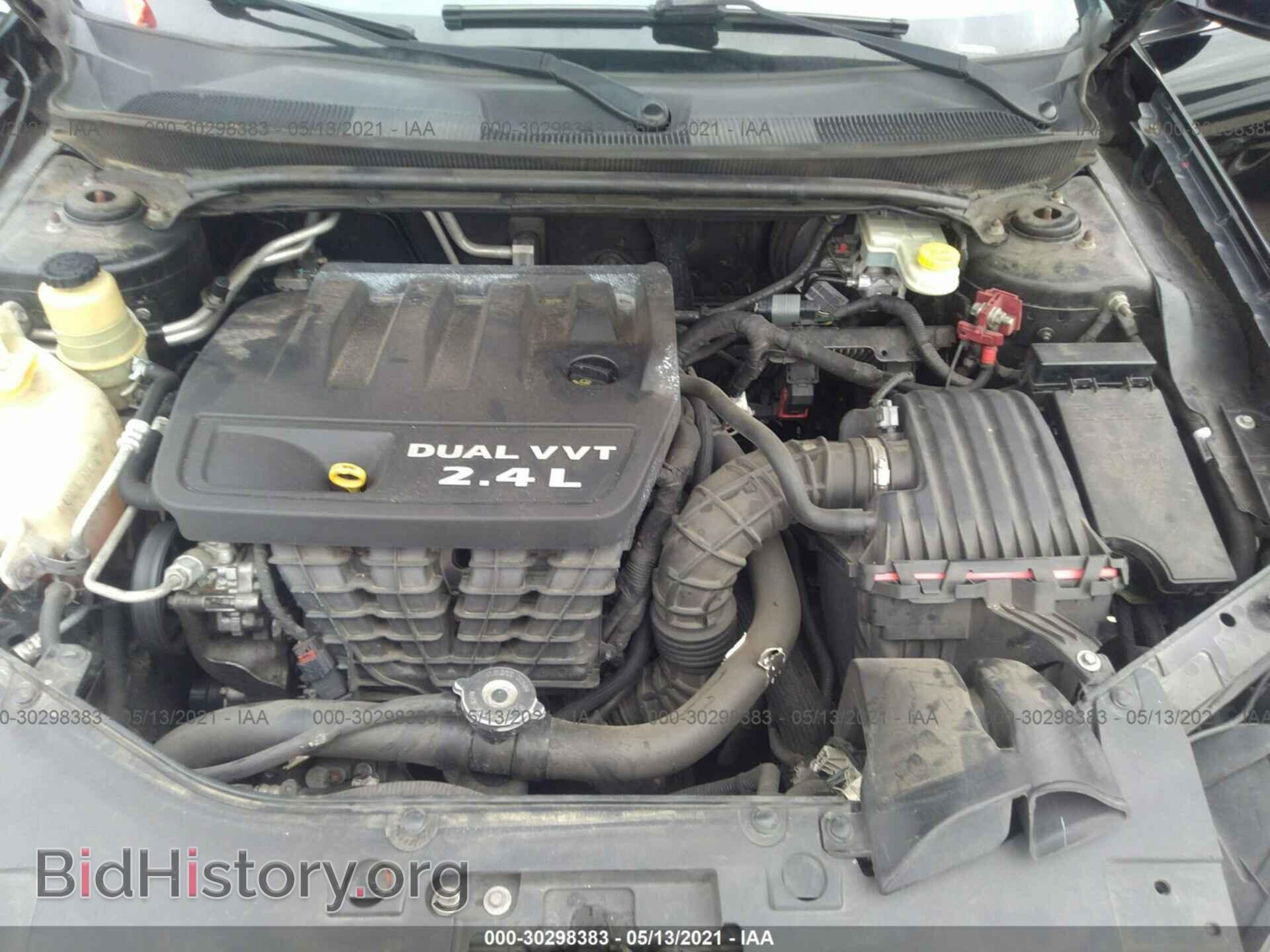 2012 CHRYSLER 200 - VIN: 1C3CCBBB1CN236697 - Фото 10