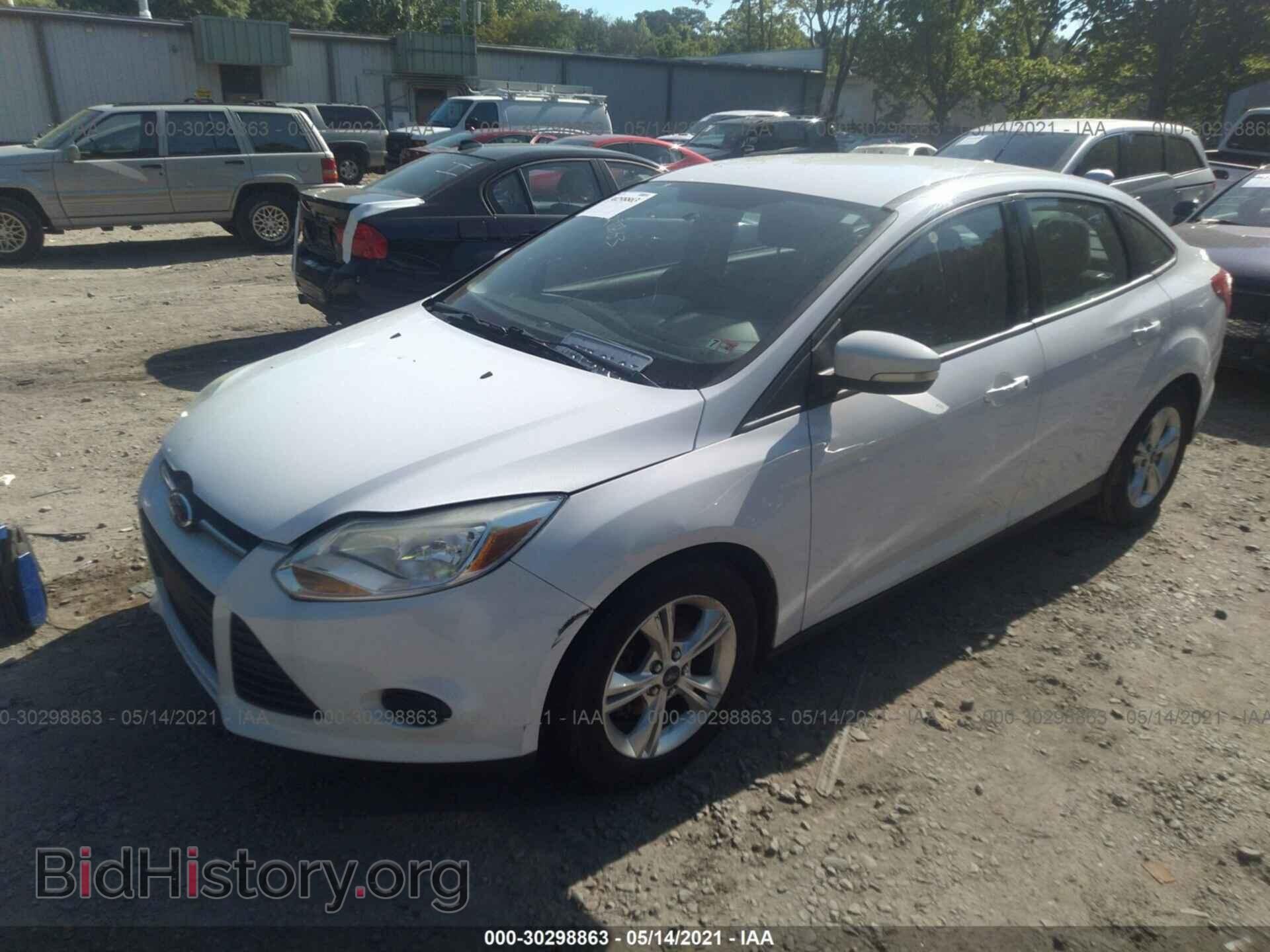 2013 FORD FOCUS - VIN: 1FADP3F22DL250017 - Photo 2