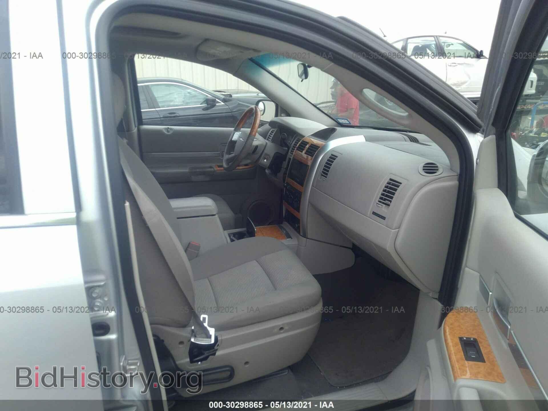 2009 CHRYSLER ASPEN - VIN: 1A8HX58P49F700491 - Фото 5