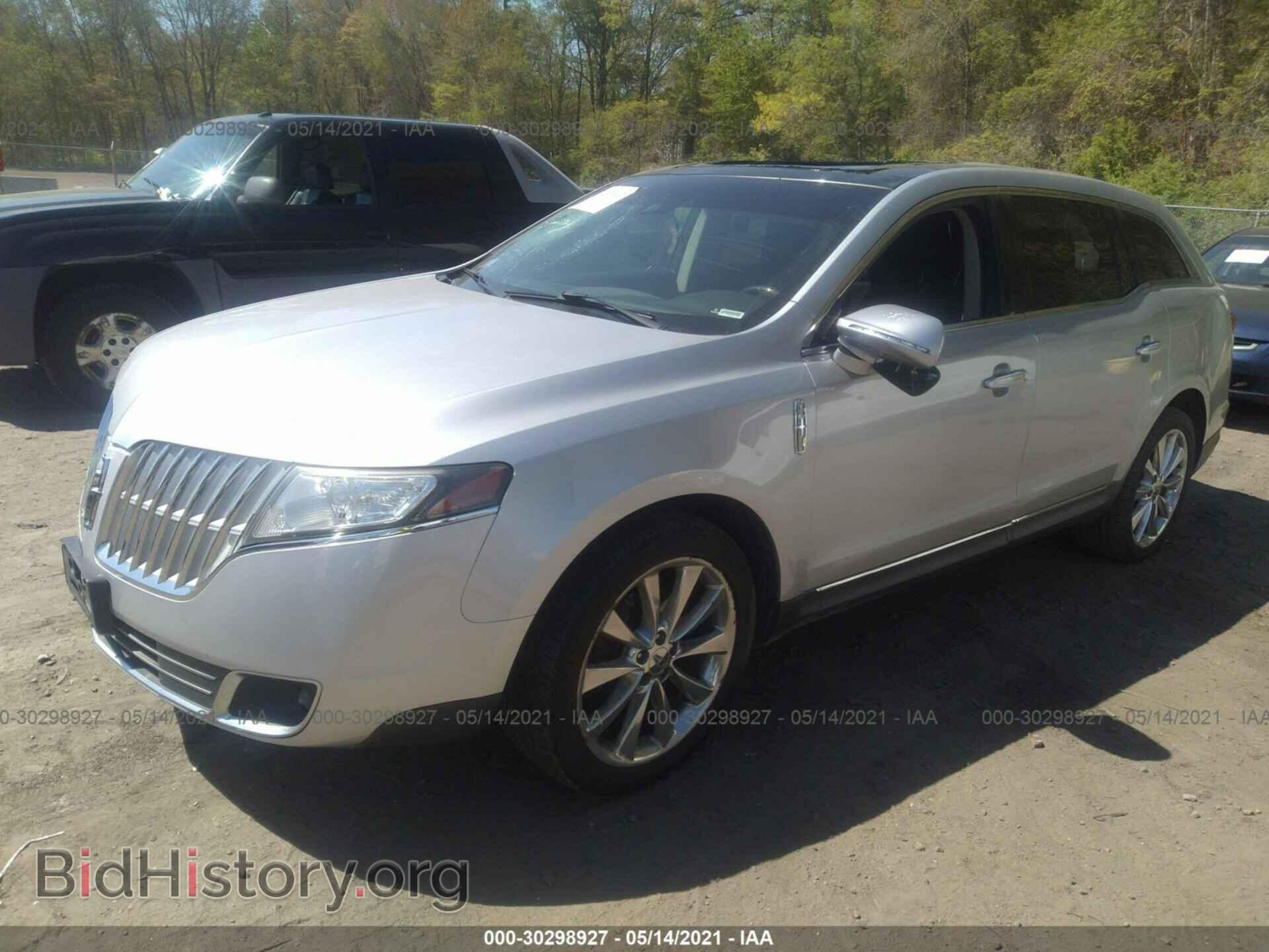 2012 LINCOLN MKT - VIN: 2LMHJ5AT2CBL50030 - Фото 2