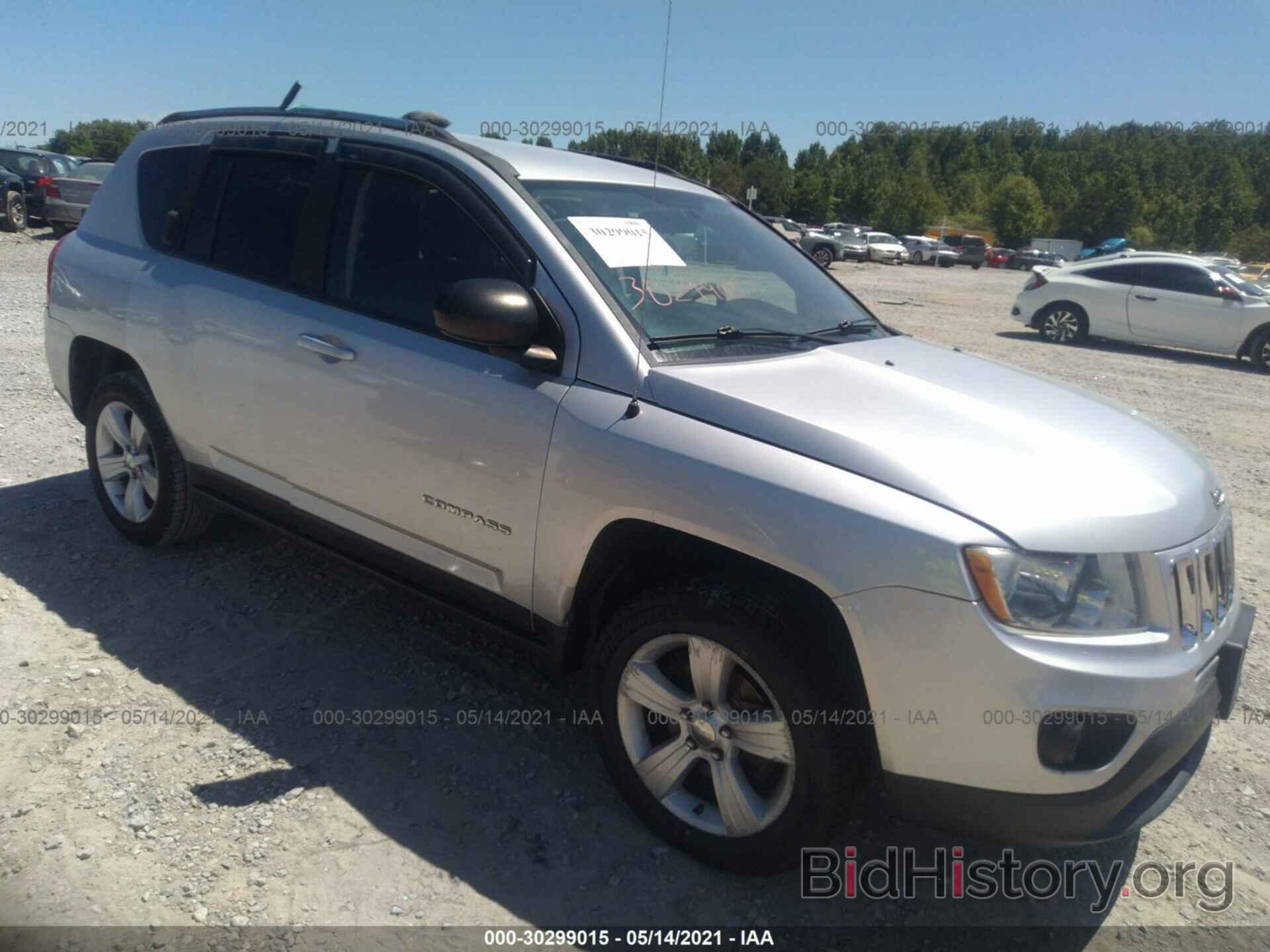 Photo 1C4NJCBB7CD660567 - JEEP COMPASS 2012