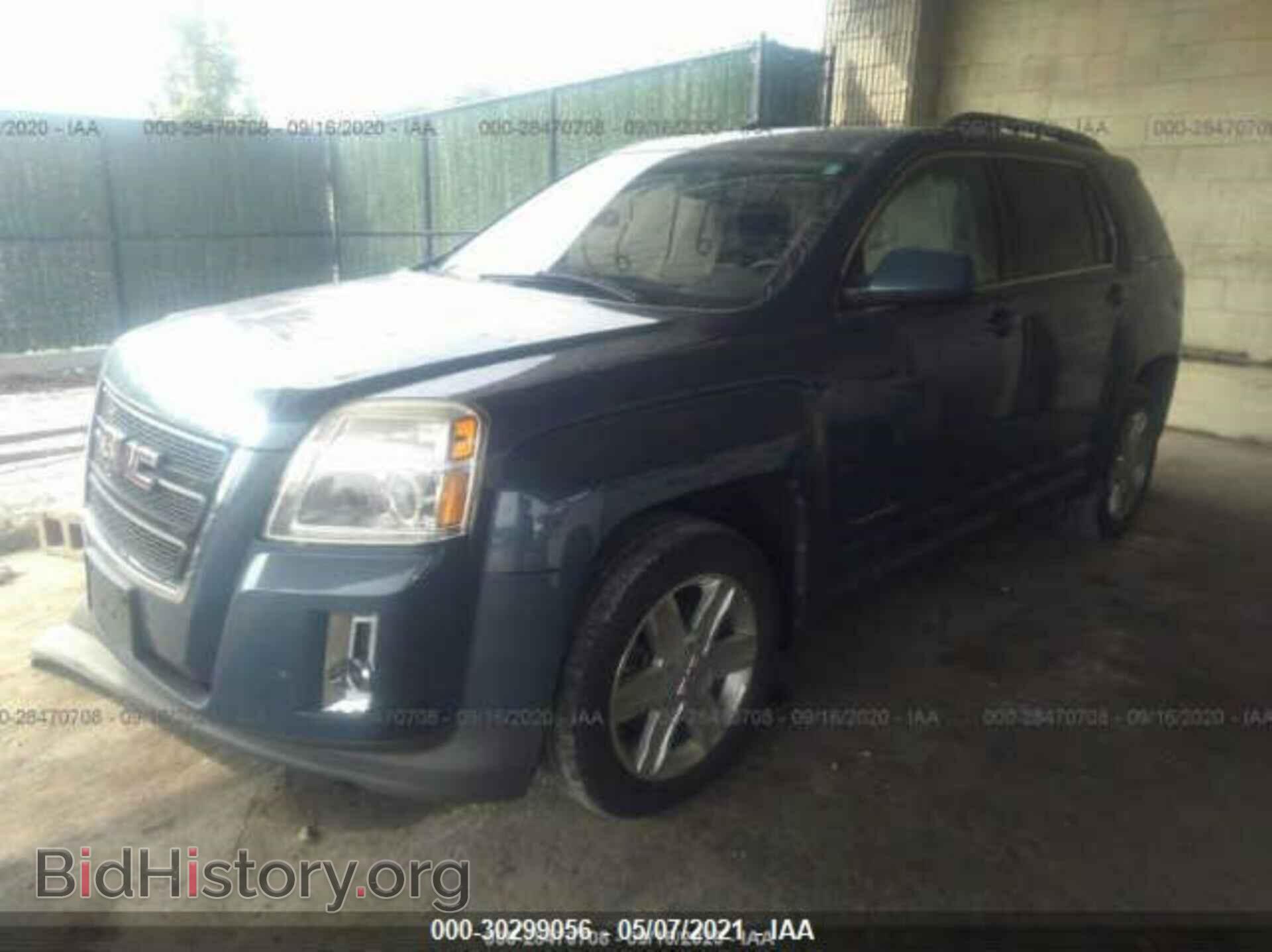 2011 GMC TERRAIN - VIN: 2CTALSEC3B6263639 - Photo 2
