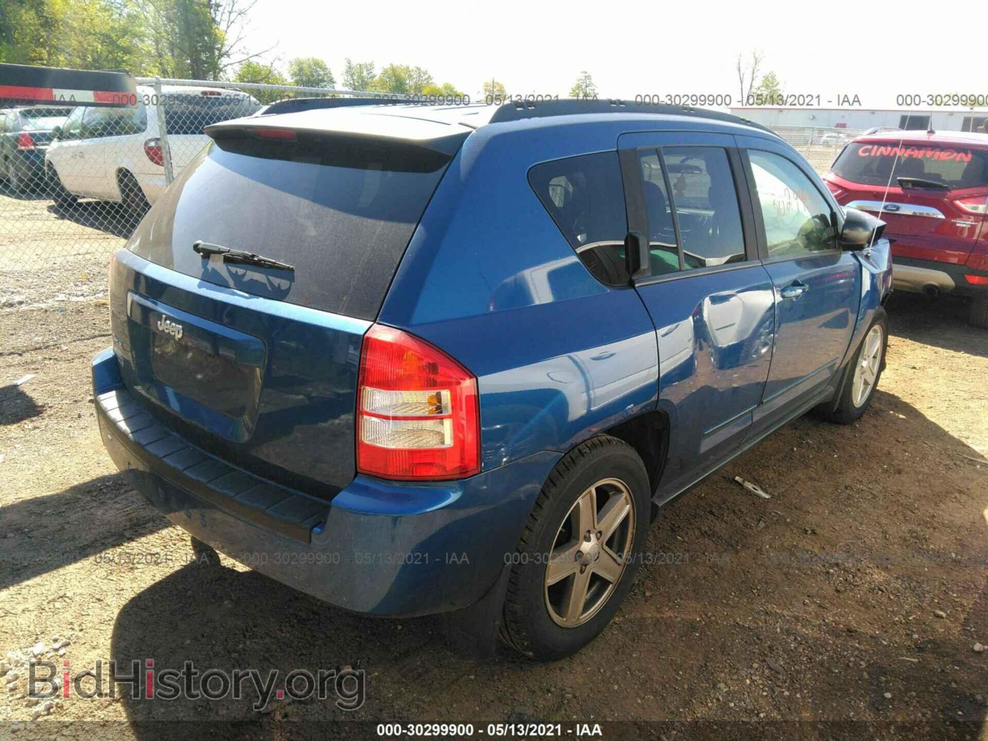 2010 JEEP COMPASS - VIN: 1J4NF4FB9AD501669 - Фото 4