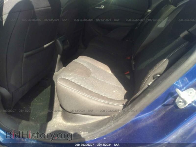 2014 Dodge DART (VIN 1C3CDFBB2ED860702) — photo 8 of 15