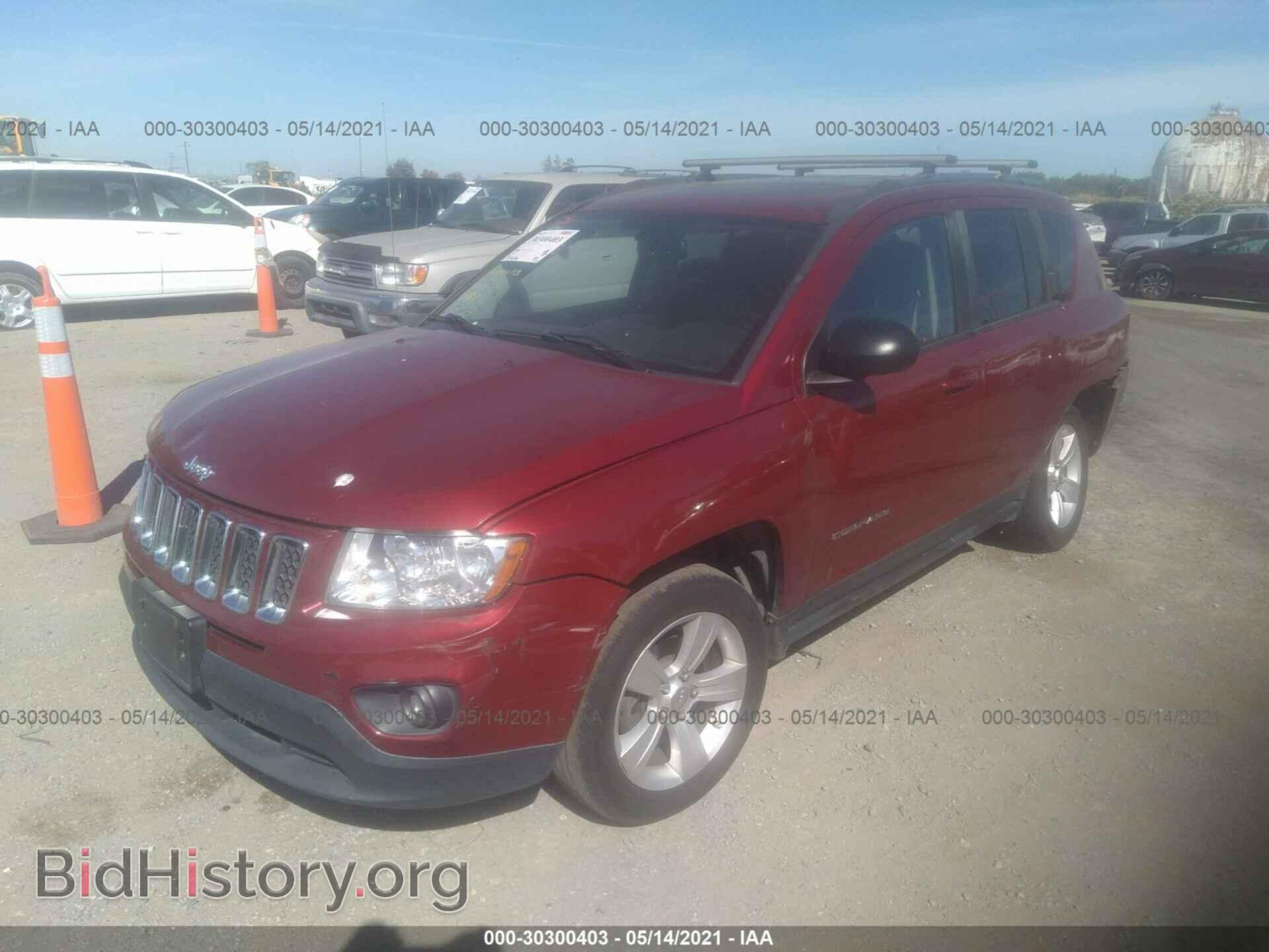 2012 JEEP COMPASS - VIN: 1C4NJDEB6CD676356 - Photo 2