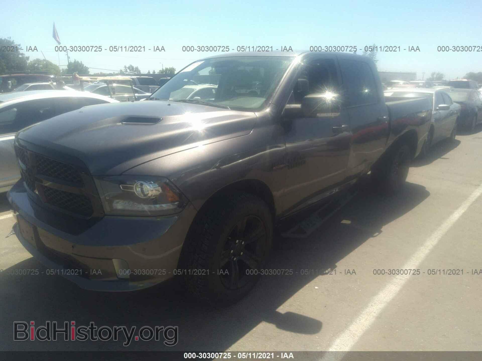 2017 RAM 1500 - VIN: 1C6RR6MT3HS805034 - Photo 2