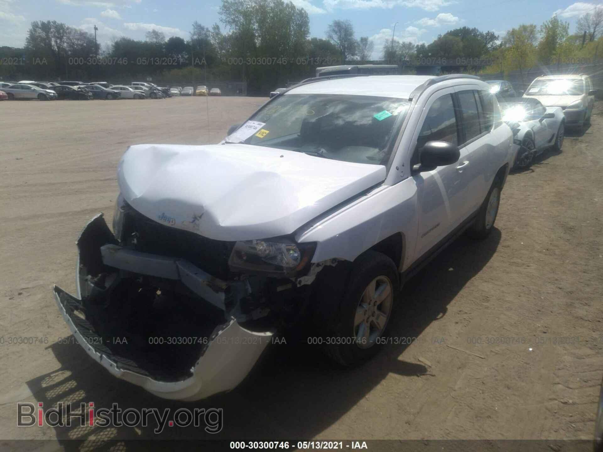 2014 JEEP COMPASS - VIN: 1C4NJCBAXED539073 - Photo 2