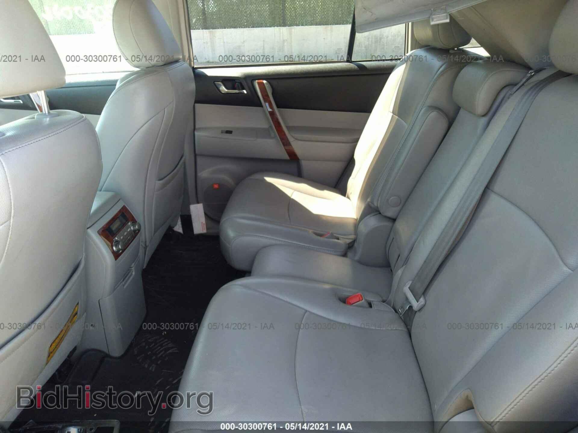 2011 TOYOTA HIGHLANDER - VIN: 5TDDK3EH1BS068836 - Фото 8