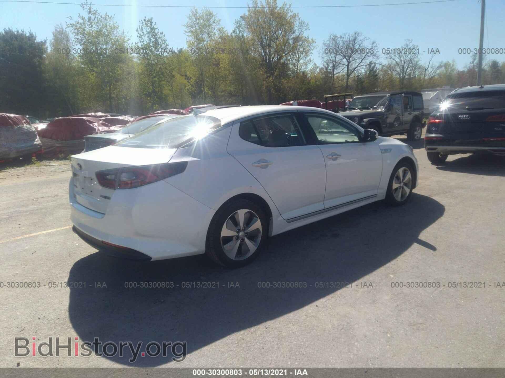 2014 KIA OPTIMA HYBRID - VIN: KNAGN4AD4E5076191 - Фото 4