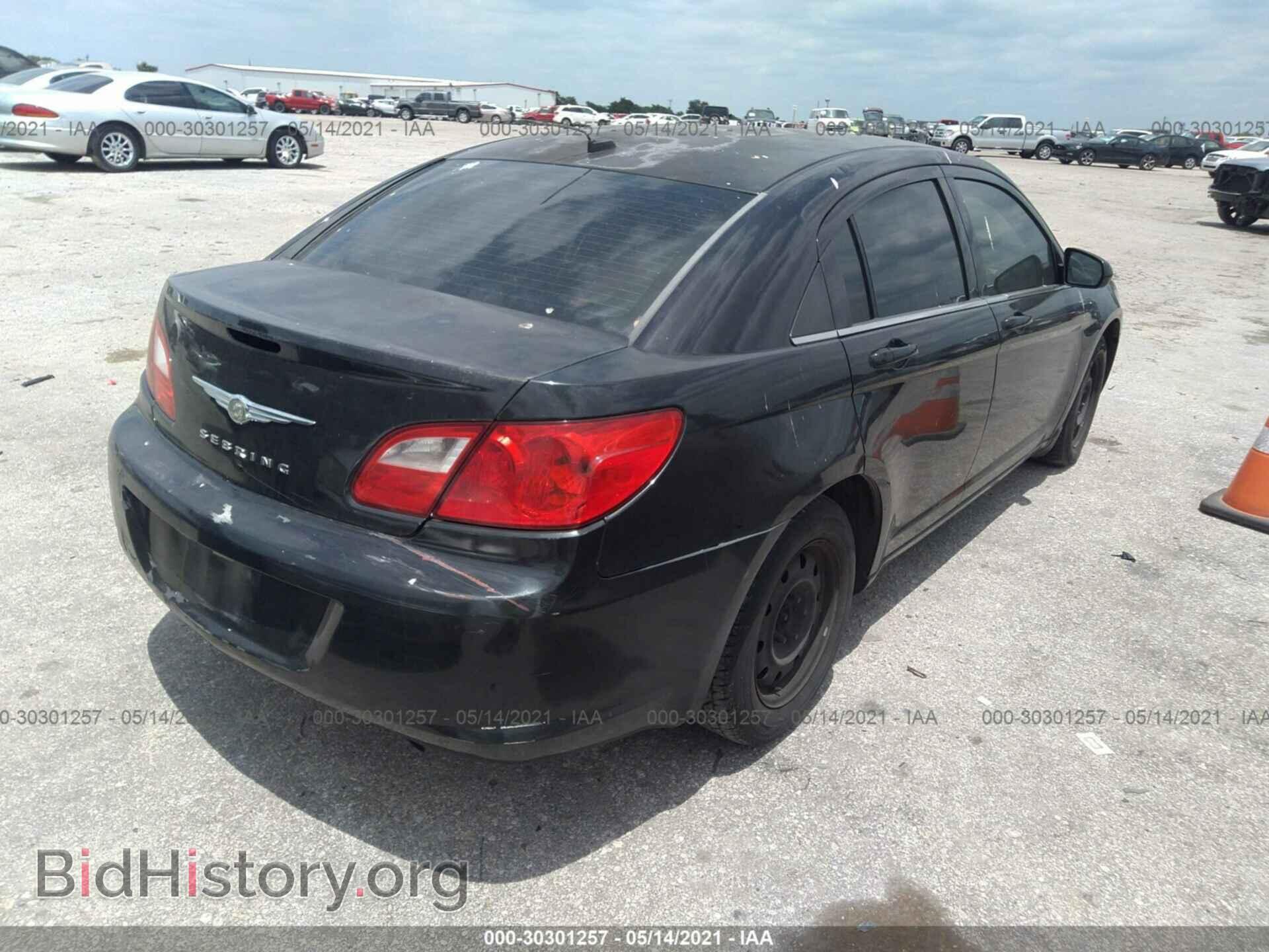 2010 CHRYSLER SEBRING - VIN: 1C3CC4FB5AN219176 - Фото 4