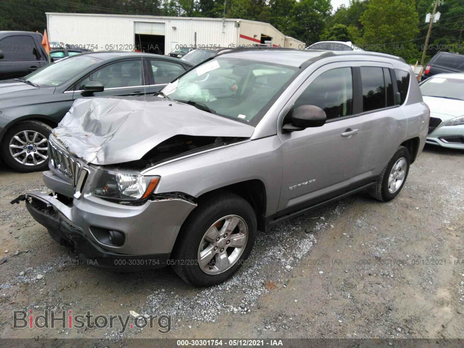 2016 JEEP COMPASS - VIN: 1C4NJCBB2GD693885 - Фото 2