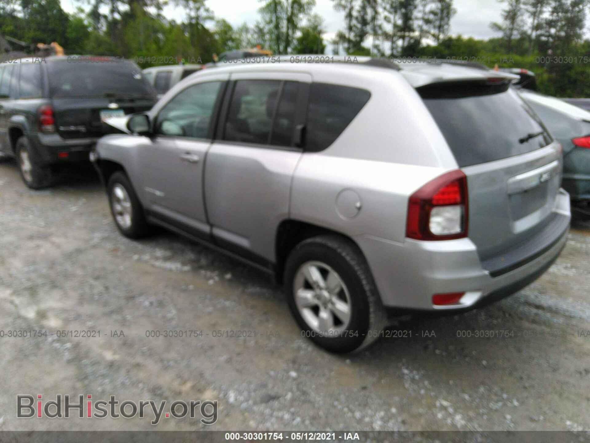 2016 JEEP COMPASS - VIN: 1C4NJCBB2GD693885 - Фото 3