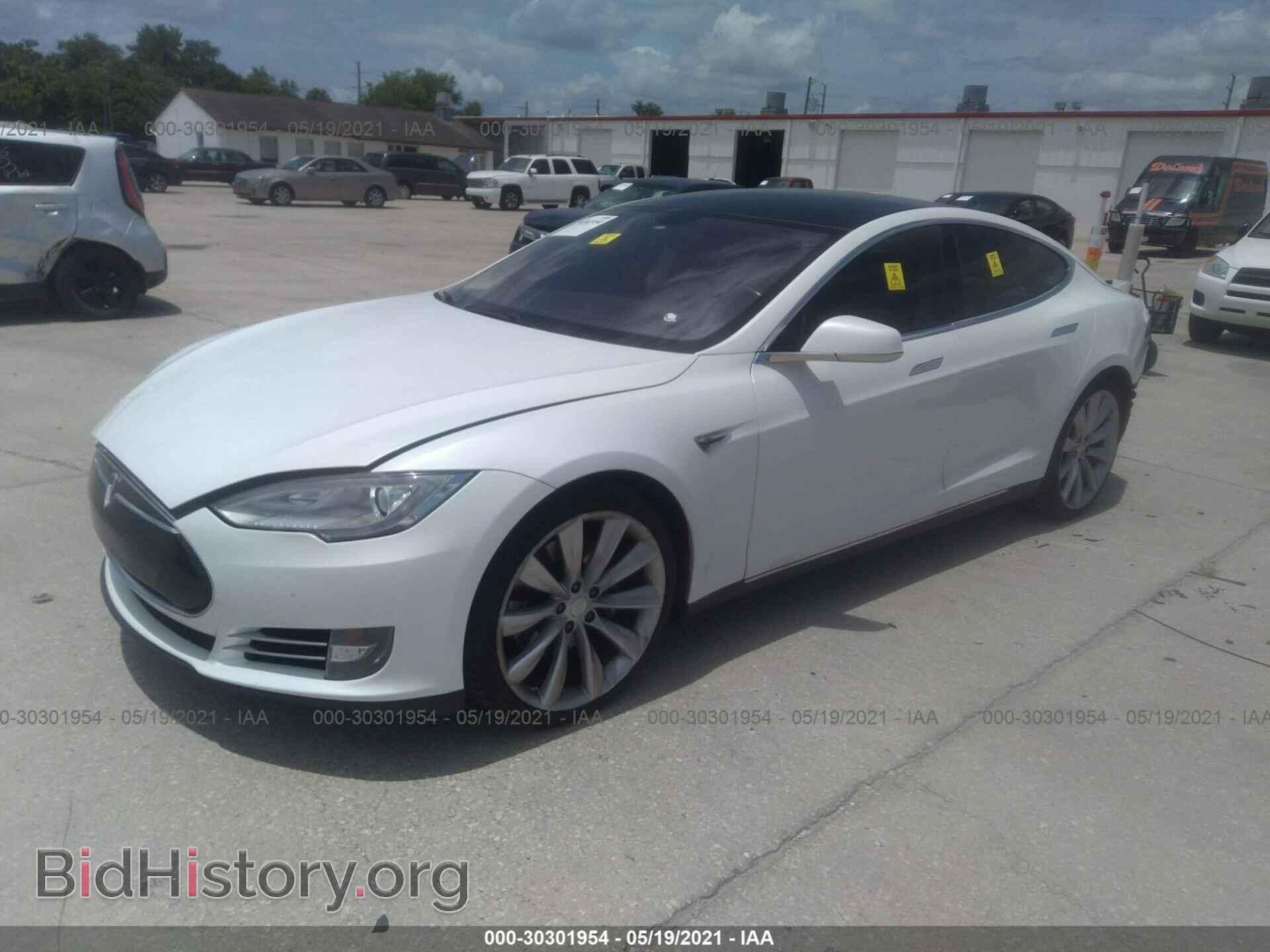 2013 TESLA MODEL S - VIN: 5YJSA1CN3DFP14702 - Photo 2