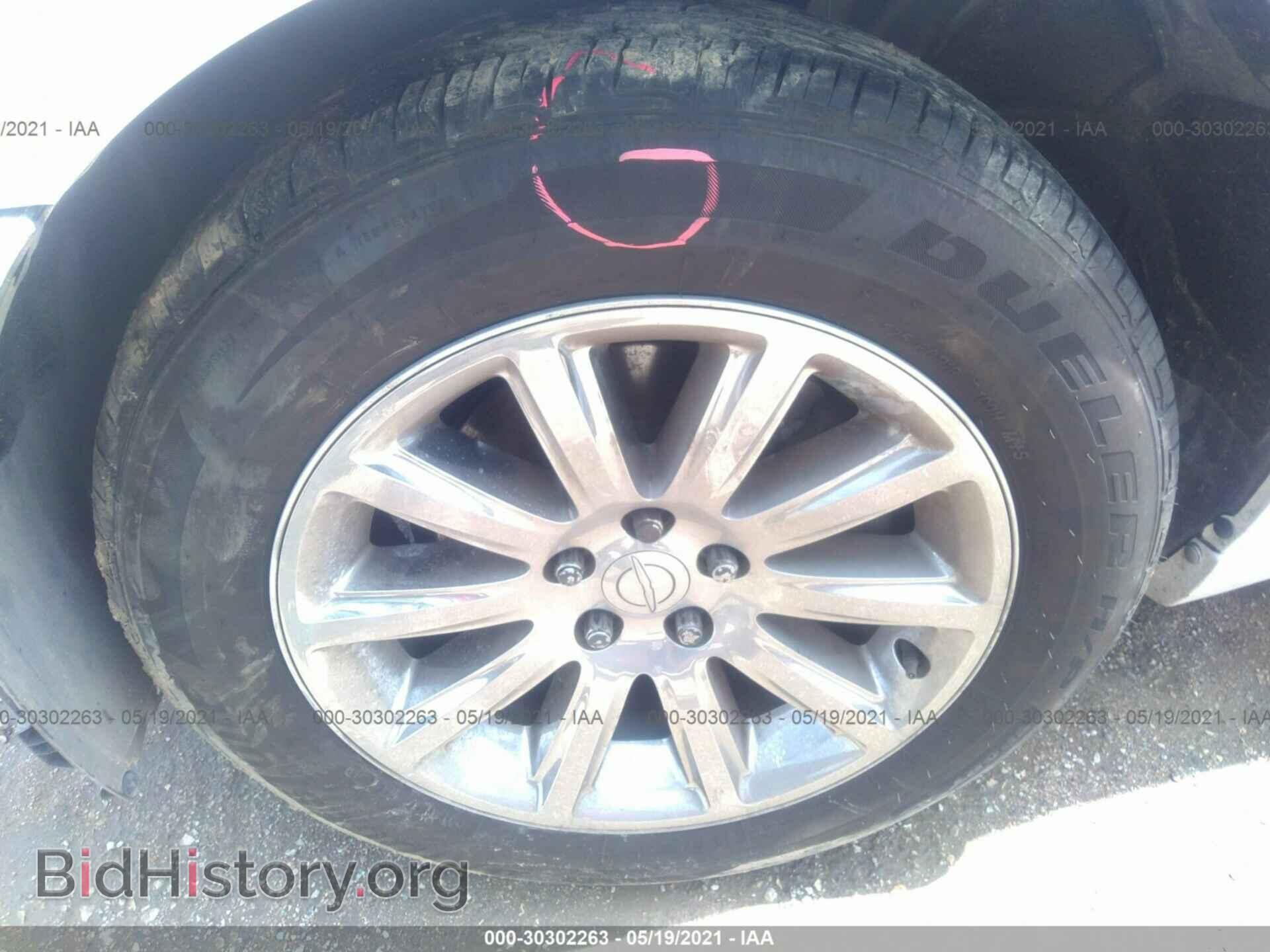 2012 CHRYSLER 300 - VIN: 2C3CCACG3CH210454 - Photo 12
