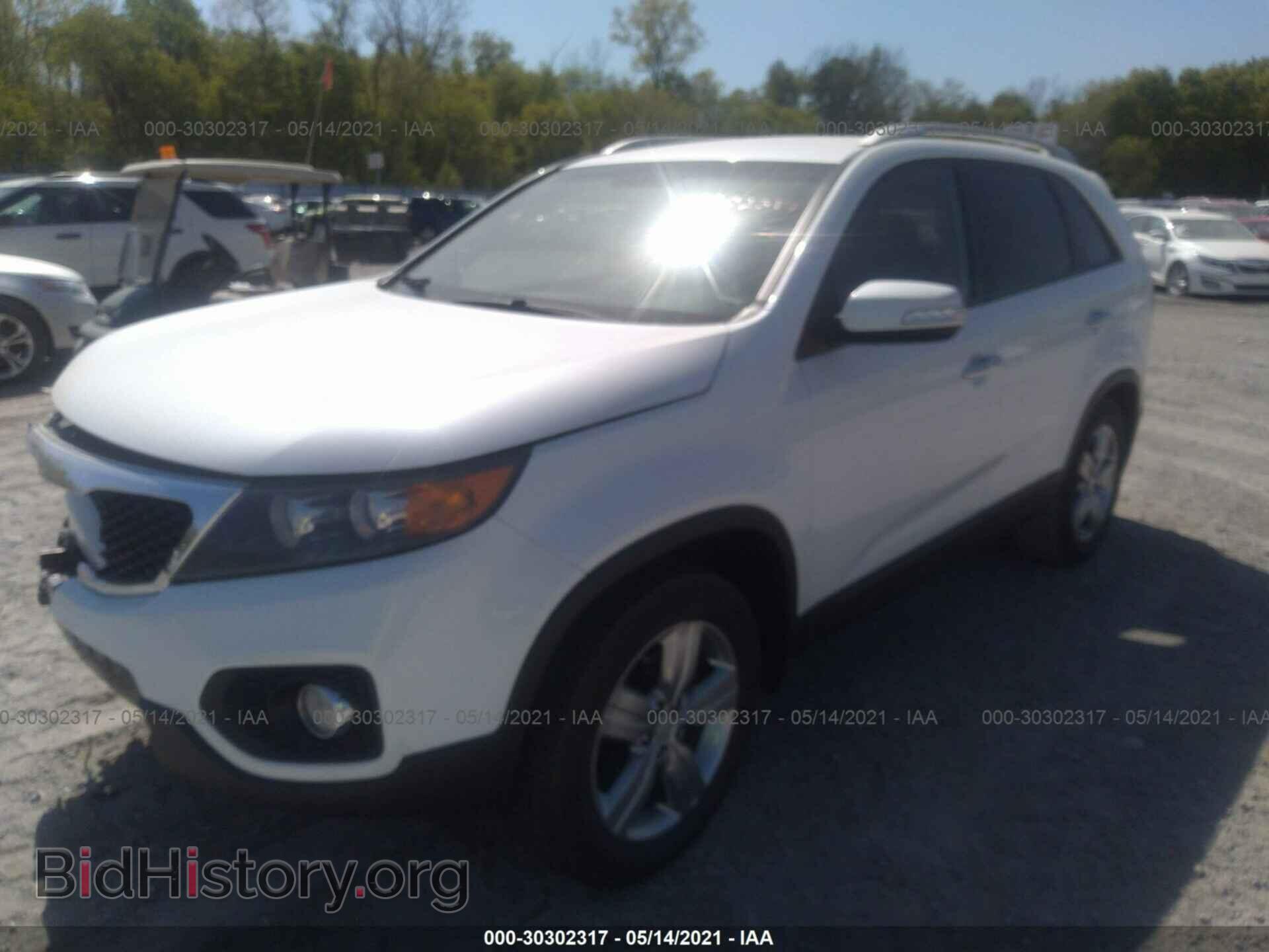2012 KIA SORENTO - VIN: 5XYKU3A67CG243692 - Фото 2