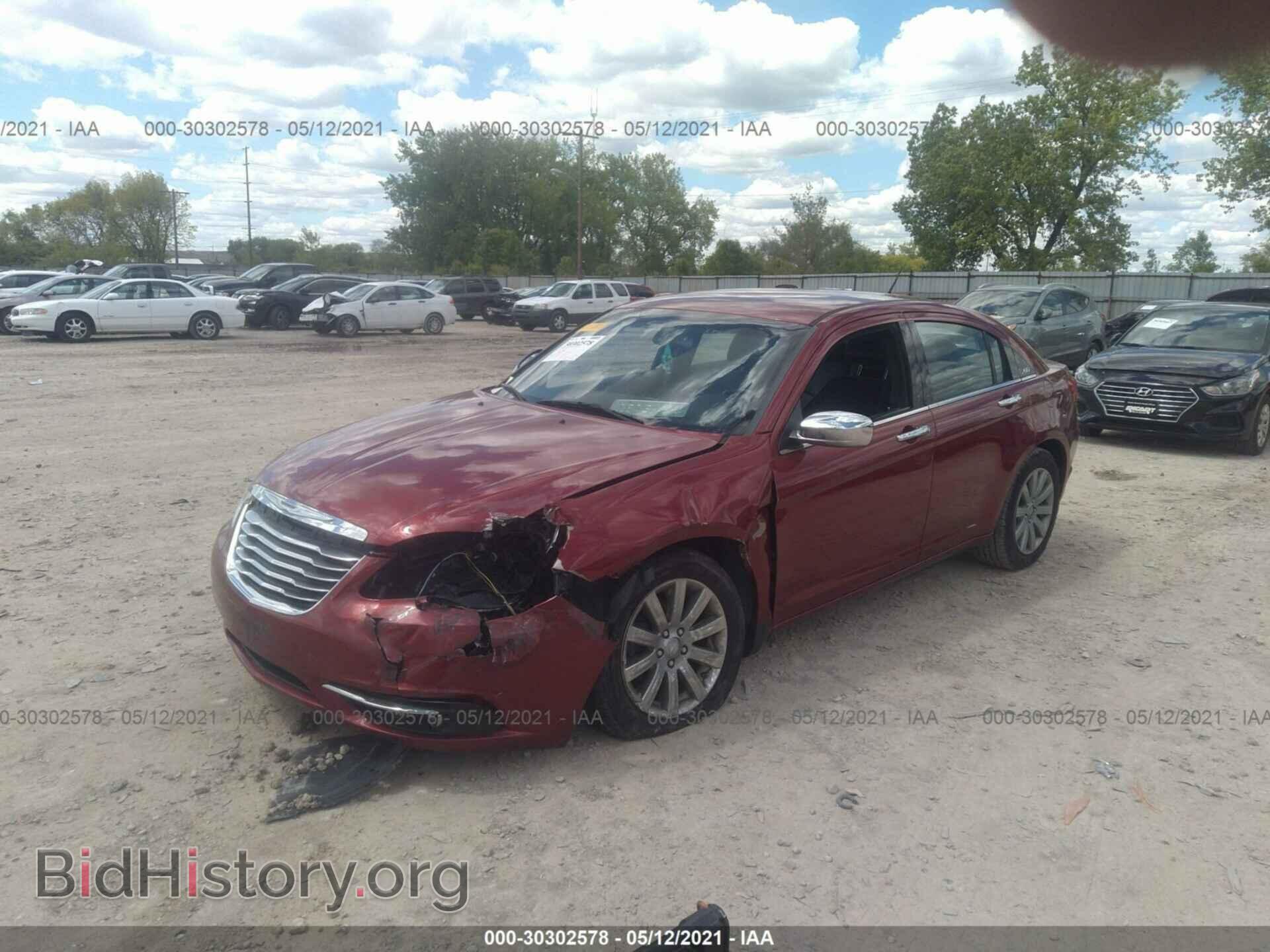 2014 CHRYSLER 200 - VIN: 1C3CCBCG2EN185384 - Фото 2