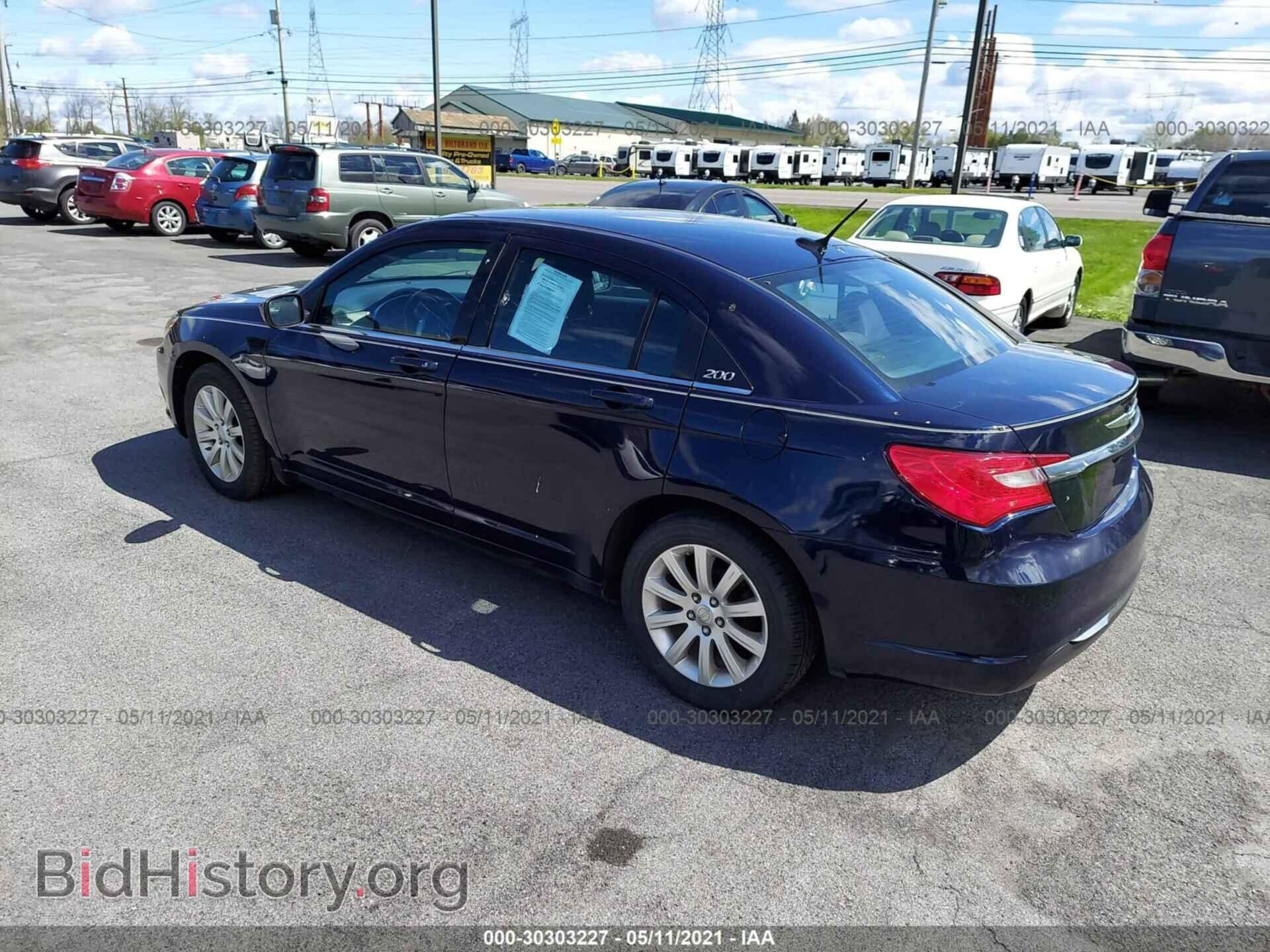 2013 CHRYSLER 200 - VIN: 1C3CCBBB1DN553249 - Фото 3