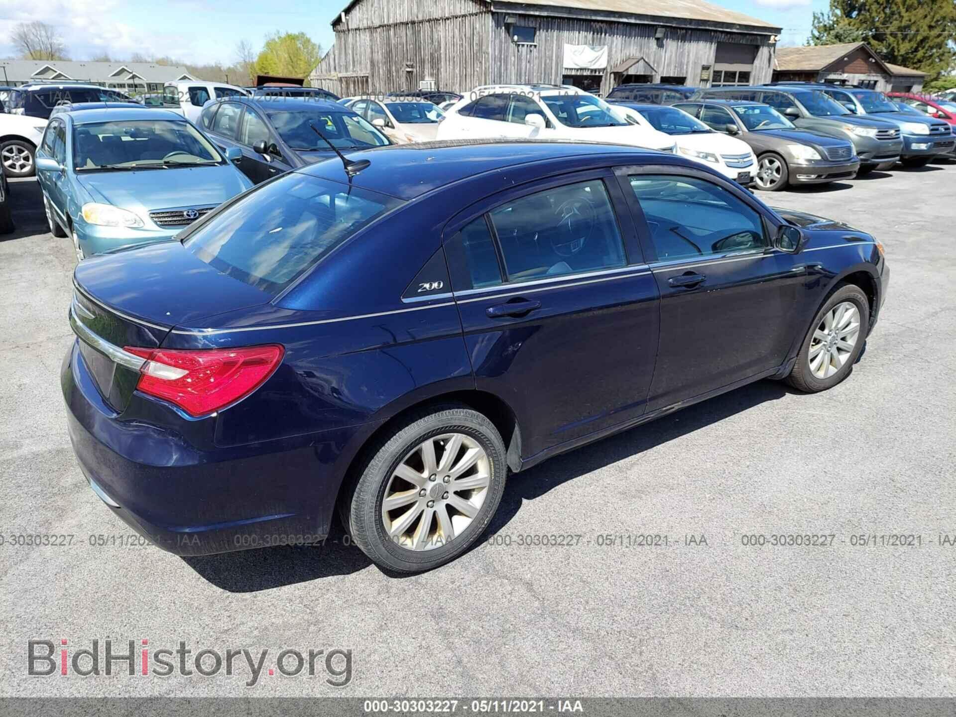 2013 CHRYSLER 200 - VIN: 1C3CCBBB1DN553249 - Фото 4