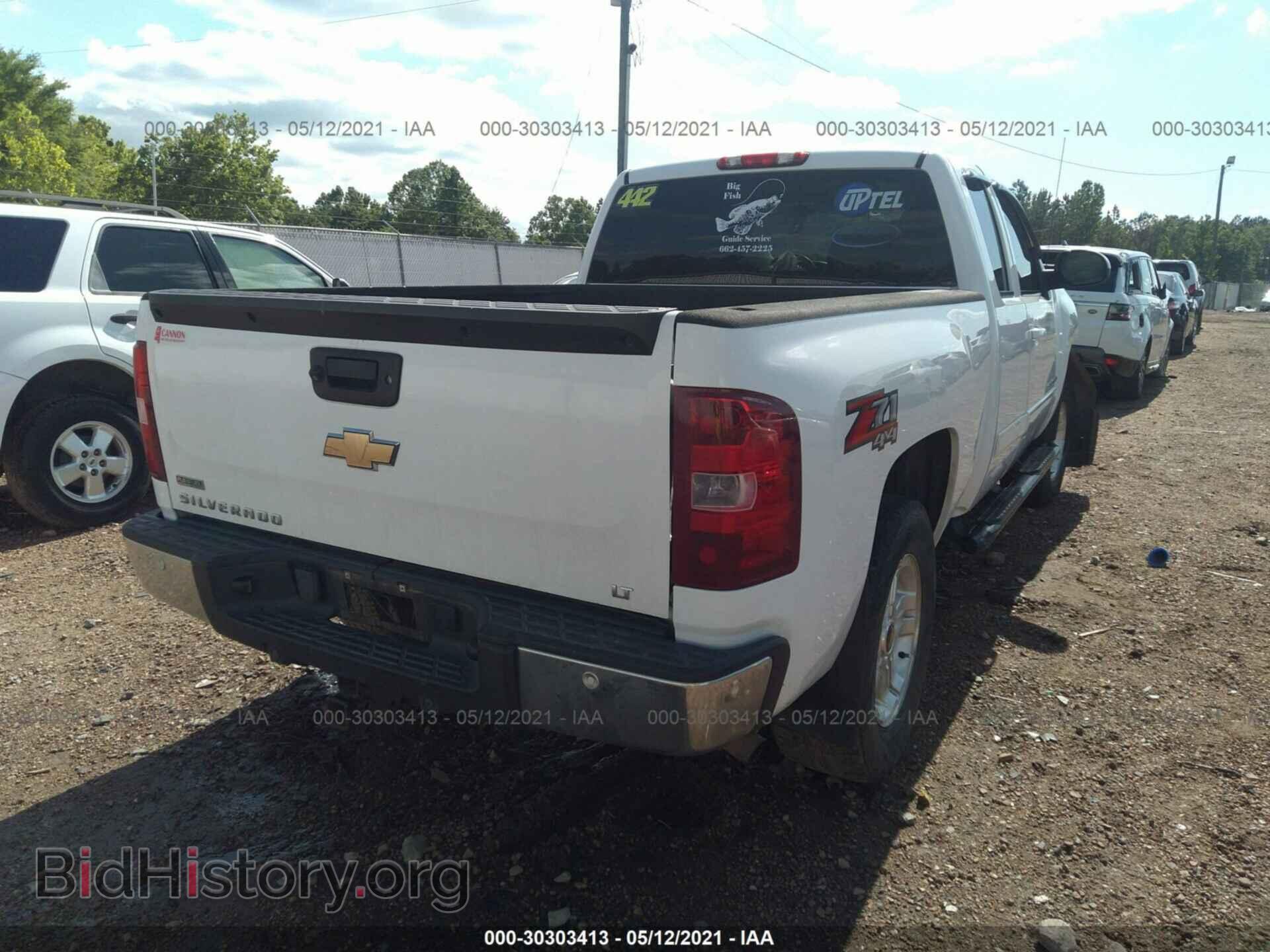 2010 CHEVROLET SILVERADO 1500 - VIN: 1GCSKSE35AZ288564 - Фото 4