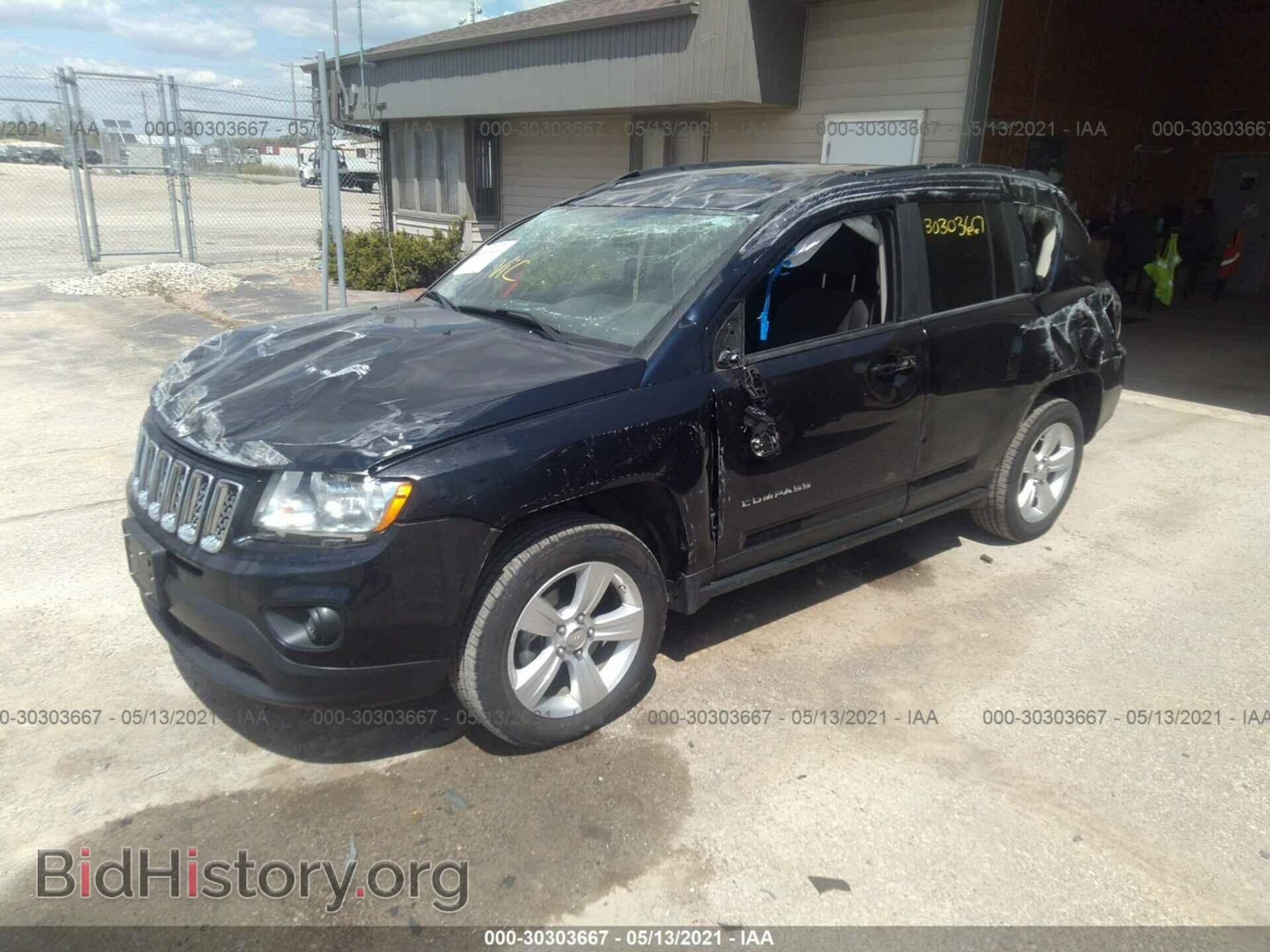 2011 JEEP COMPASS - VIN: 1J4NT1FB8BD208645 - Photo 2