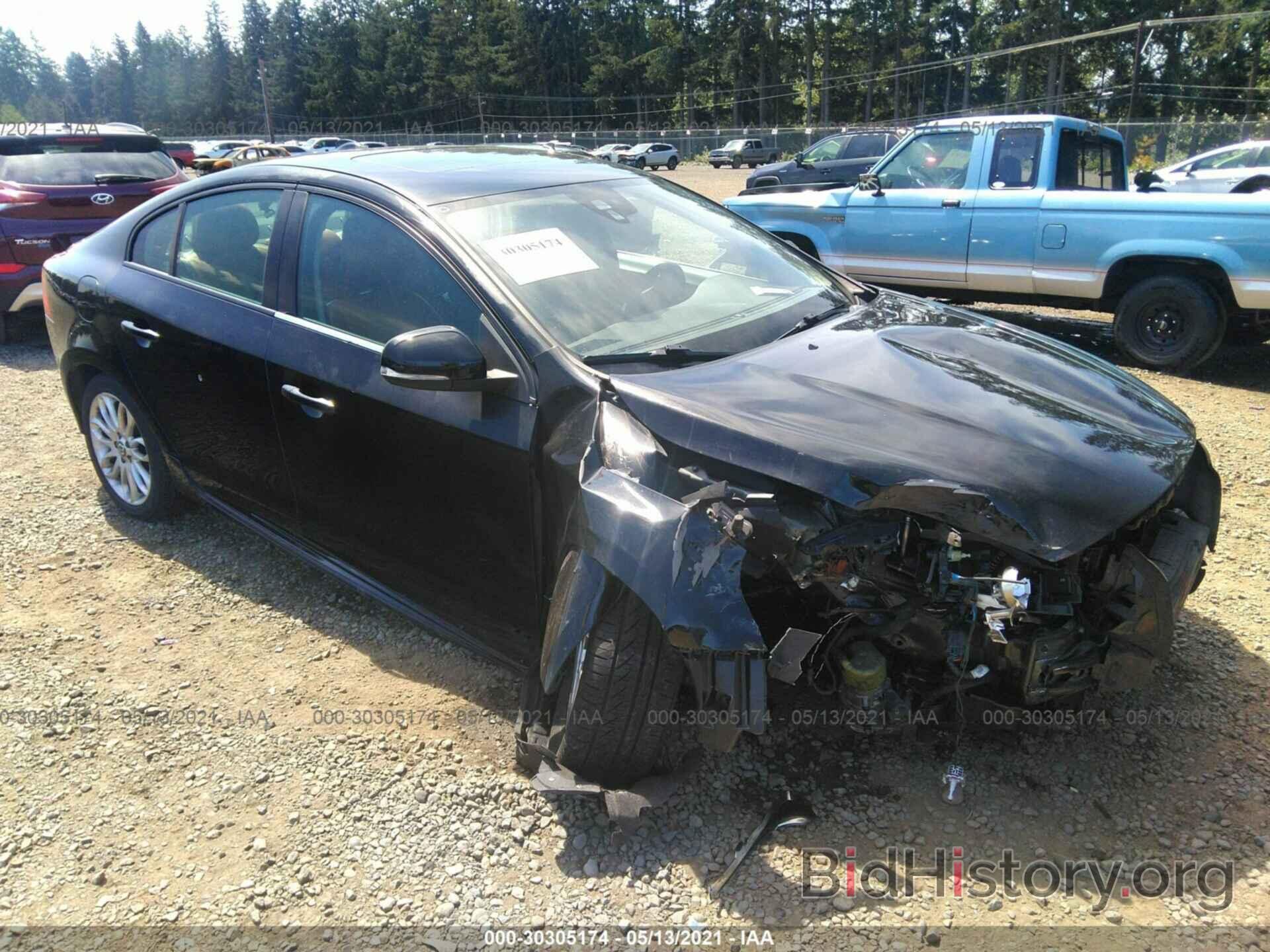 Photo YV1622FS3C2133914 - VOLVO S60 2012