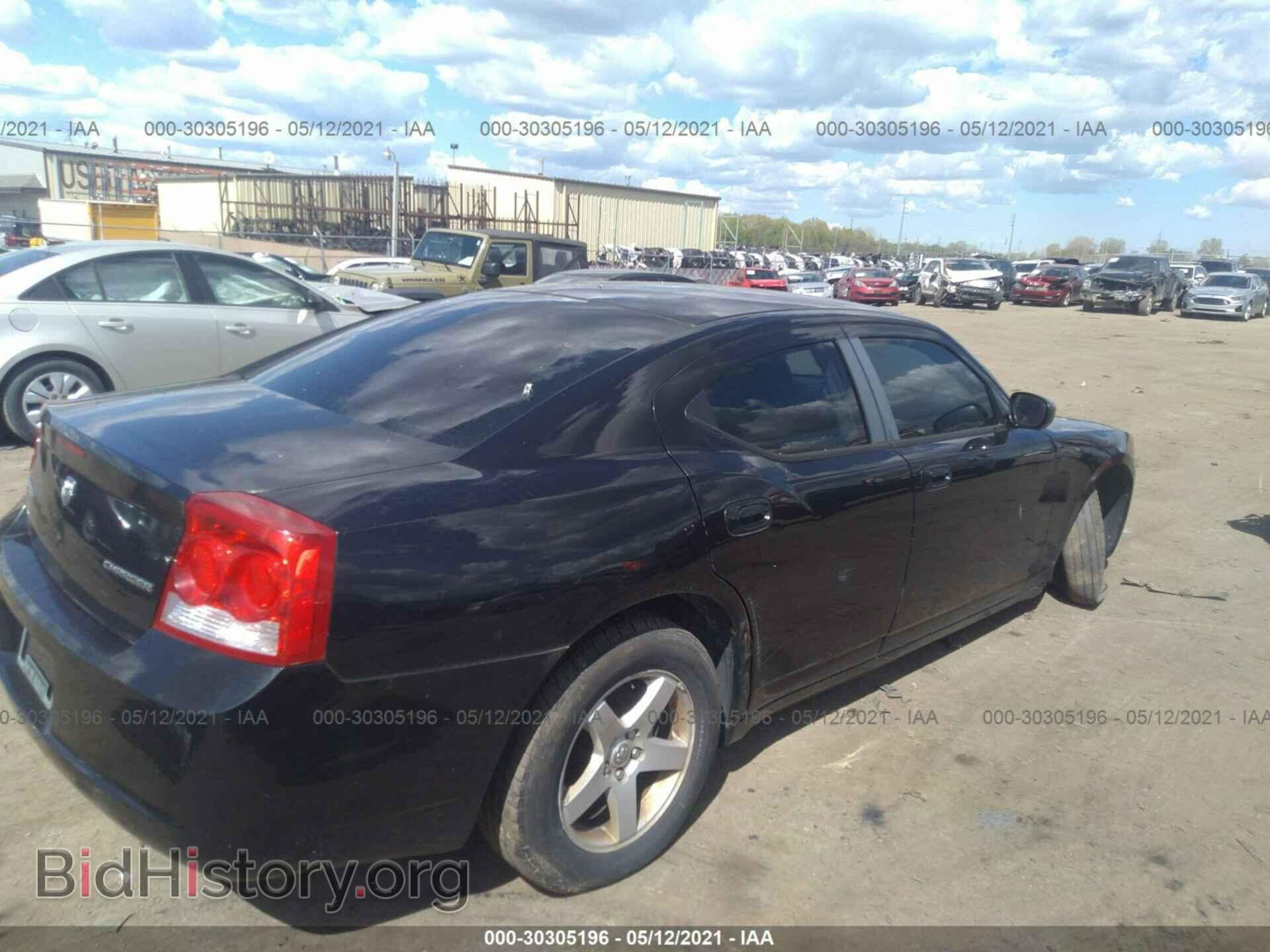 2010 DODGE CHARGER - VIN: 2B3CA4CD4AH254812 - Photo 4