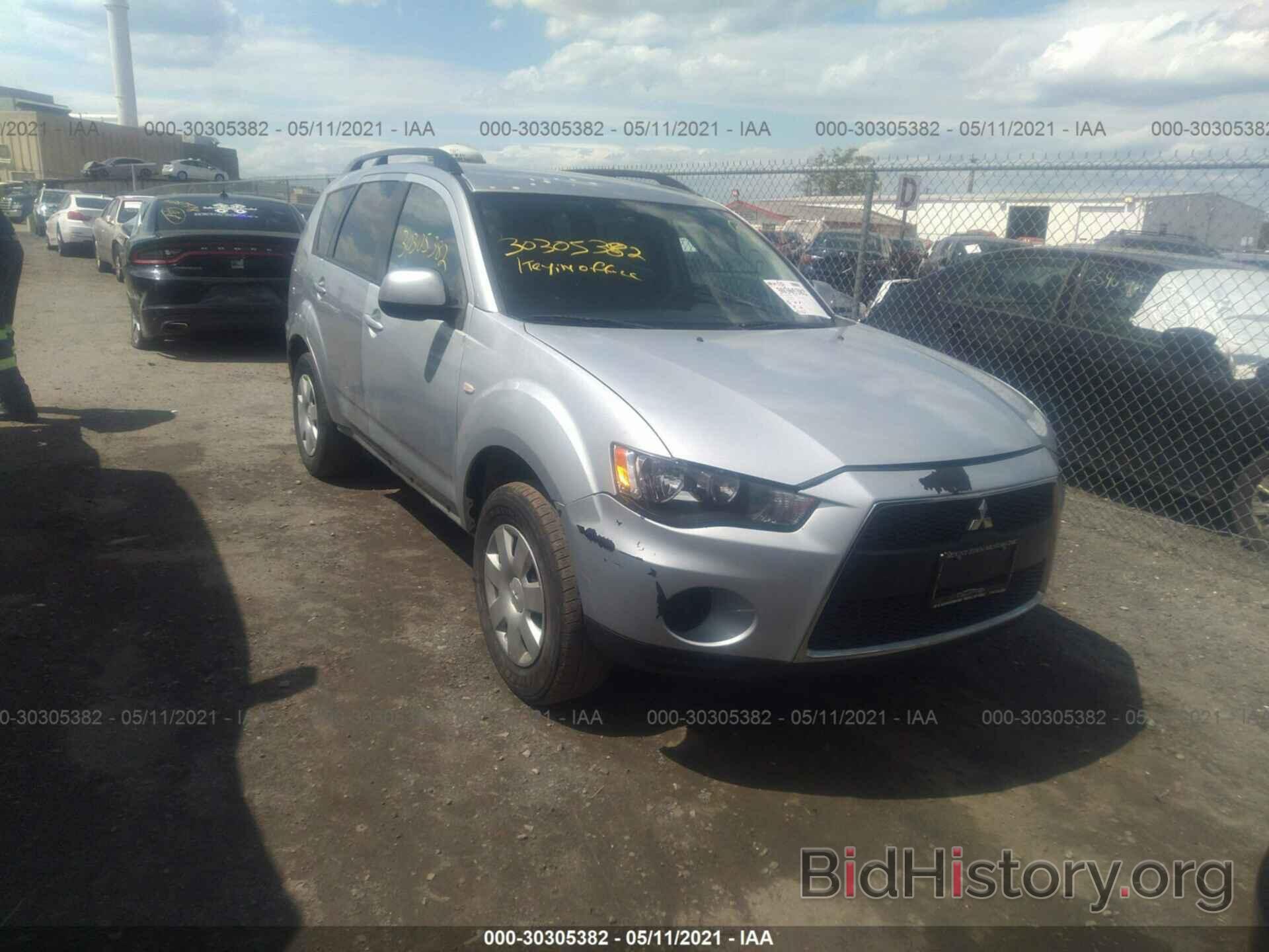 Photo JA4AS2AW9BU006947 - MITSUBISHI OUTLANDER 2011