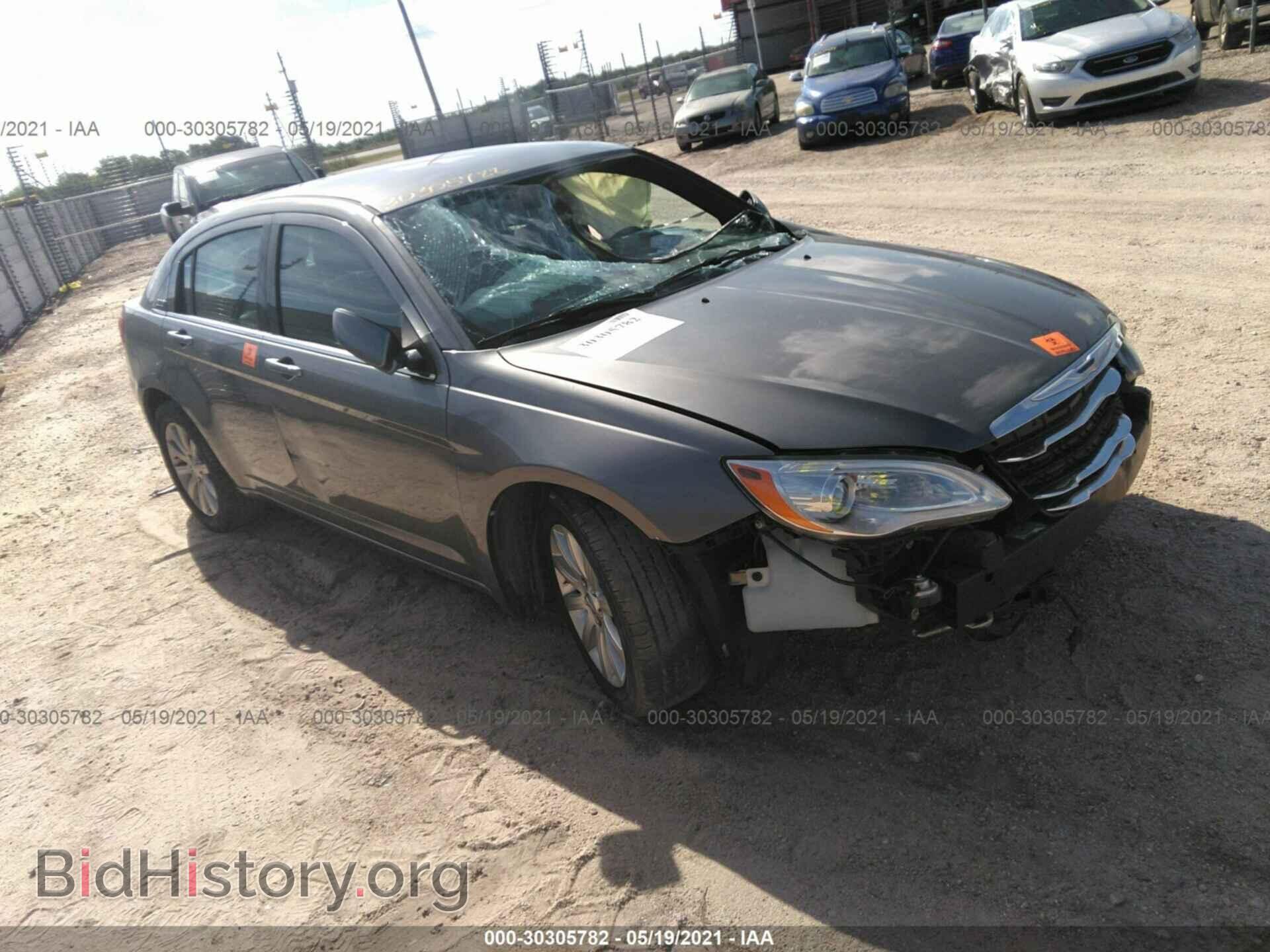 Photo 1C3CCBBB4DN574192 - CHRYSLER 200 2013