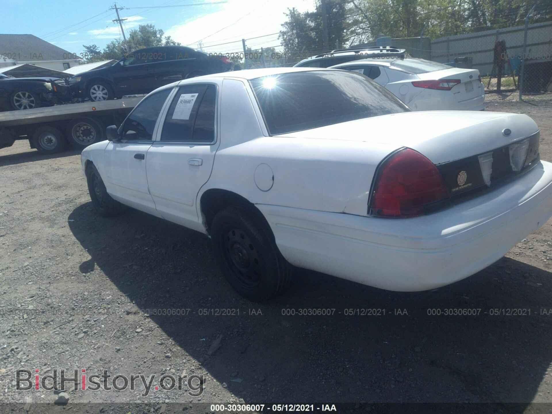 2011 FORD POLICE INTERCEPTOR - VIN: 2FABP7BV3BX111321 - Фото 3