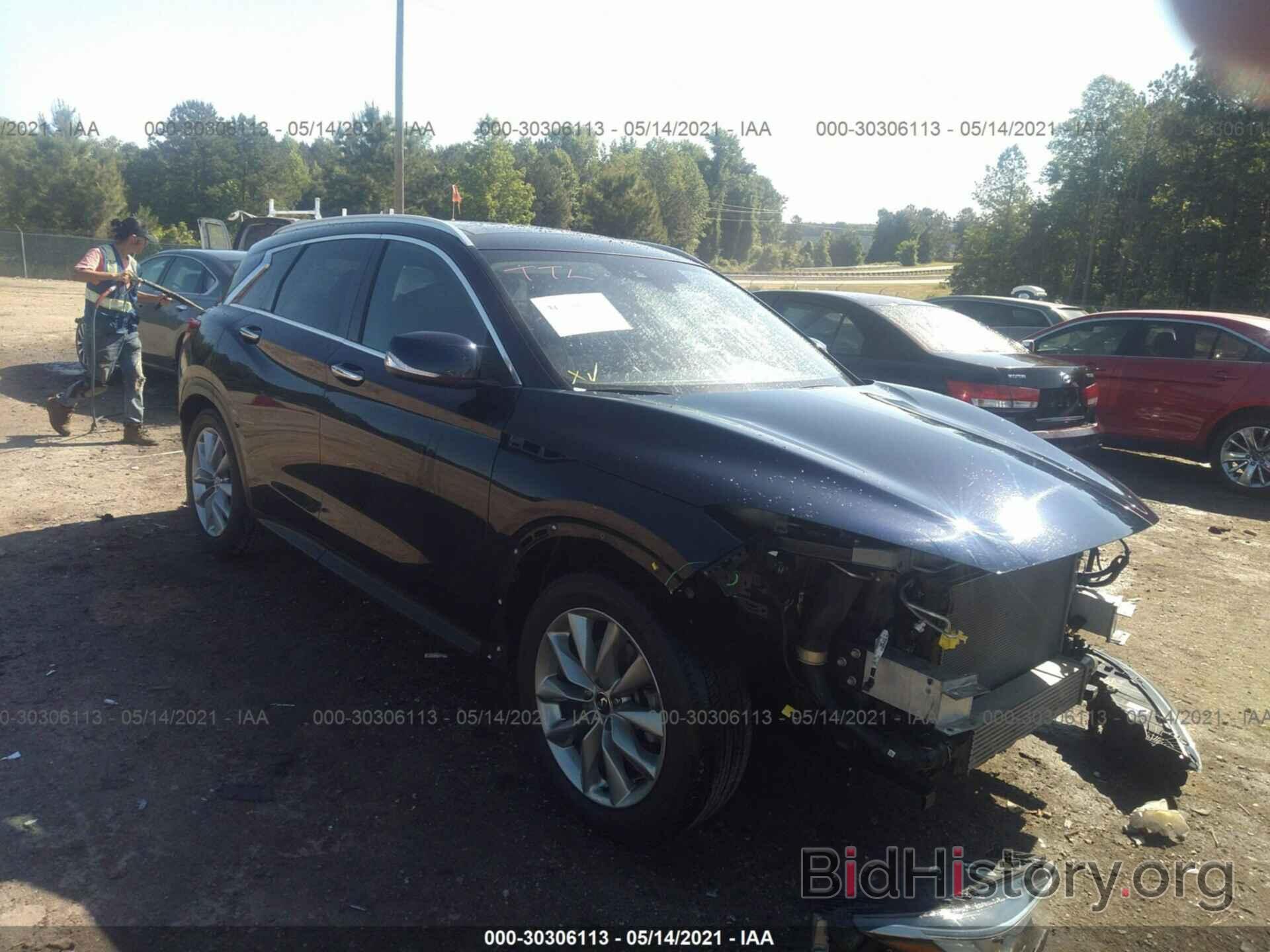 Photo 3PCAJ5M17KF135787 - INFINITI QX50 2019