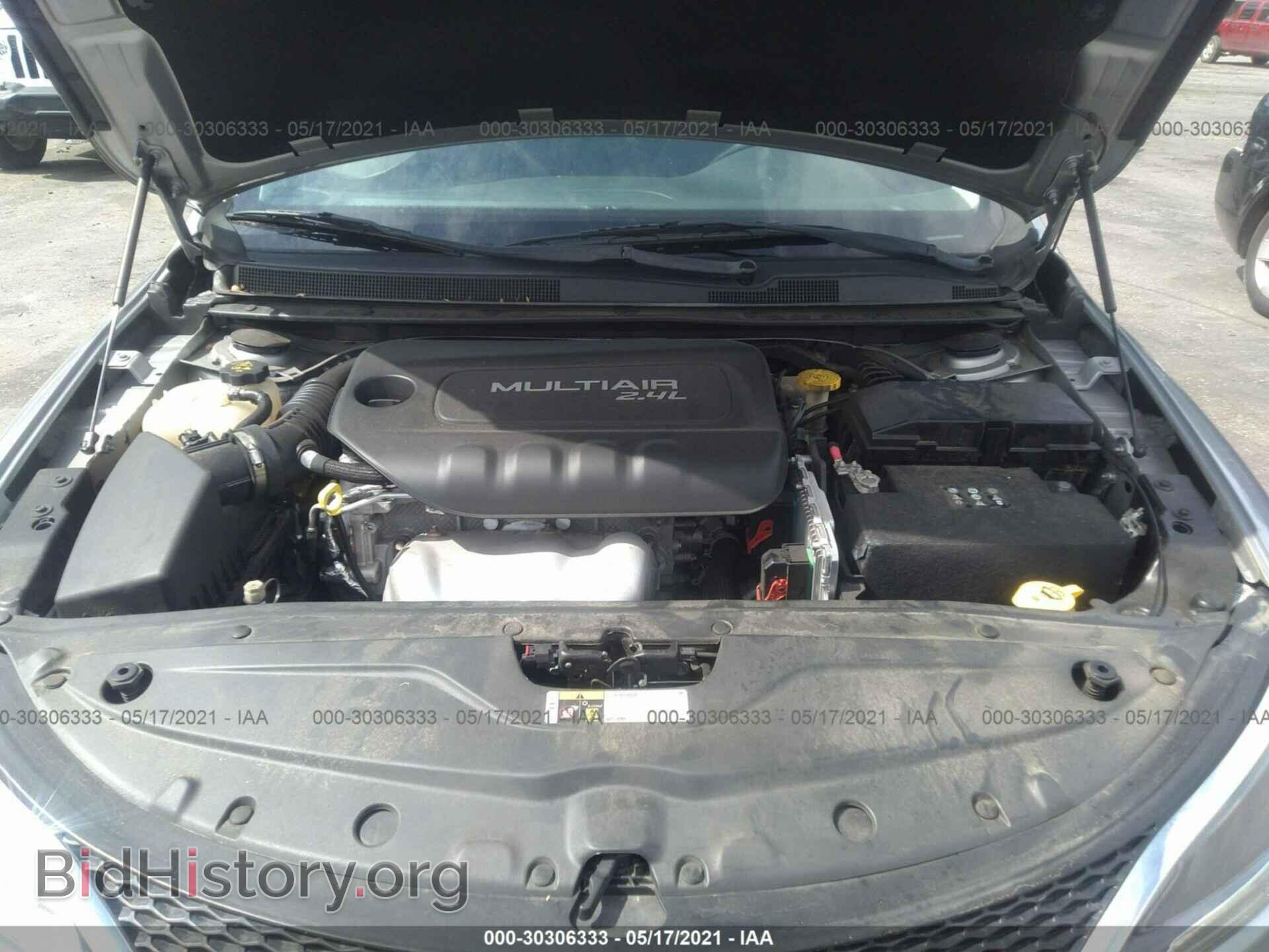 2016 CHRYSLER 200 - VIN: 1C3CCCCB9GN146174 - Photo 10