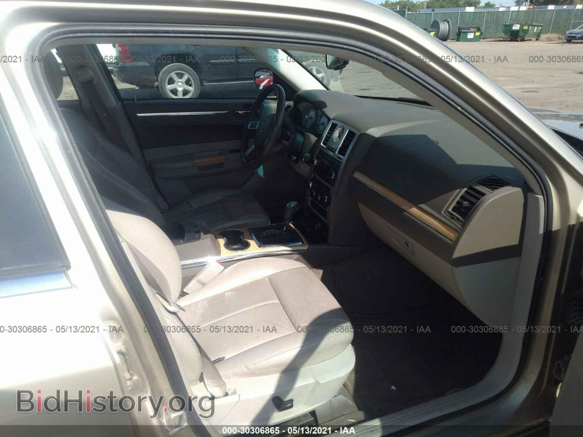 2008 CHRYSLER 300 - VIN: 2C3LA33G08H293706 - Фото 5
