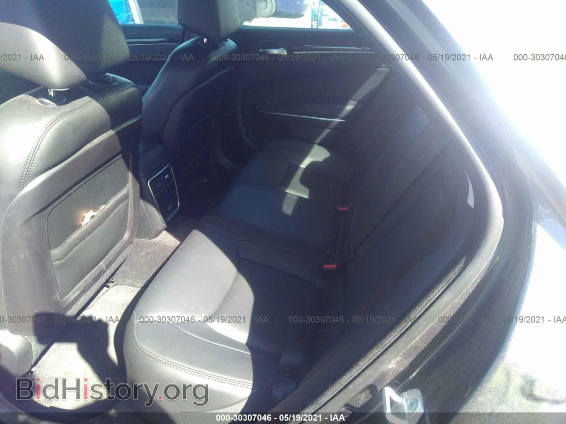 2016 CHRYSLER 300 - VIN: 2C3CCARG2GH217022 - Photo 8