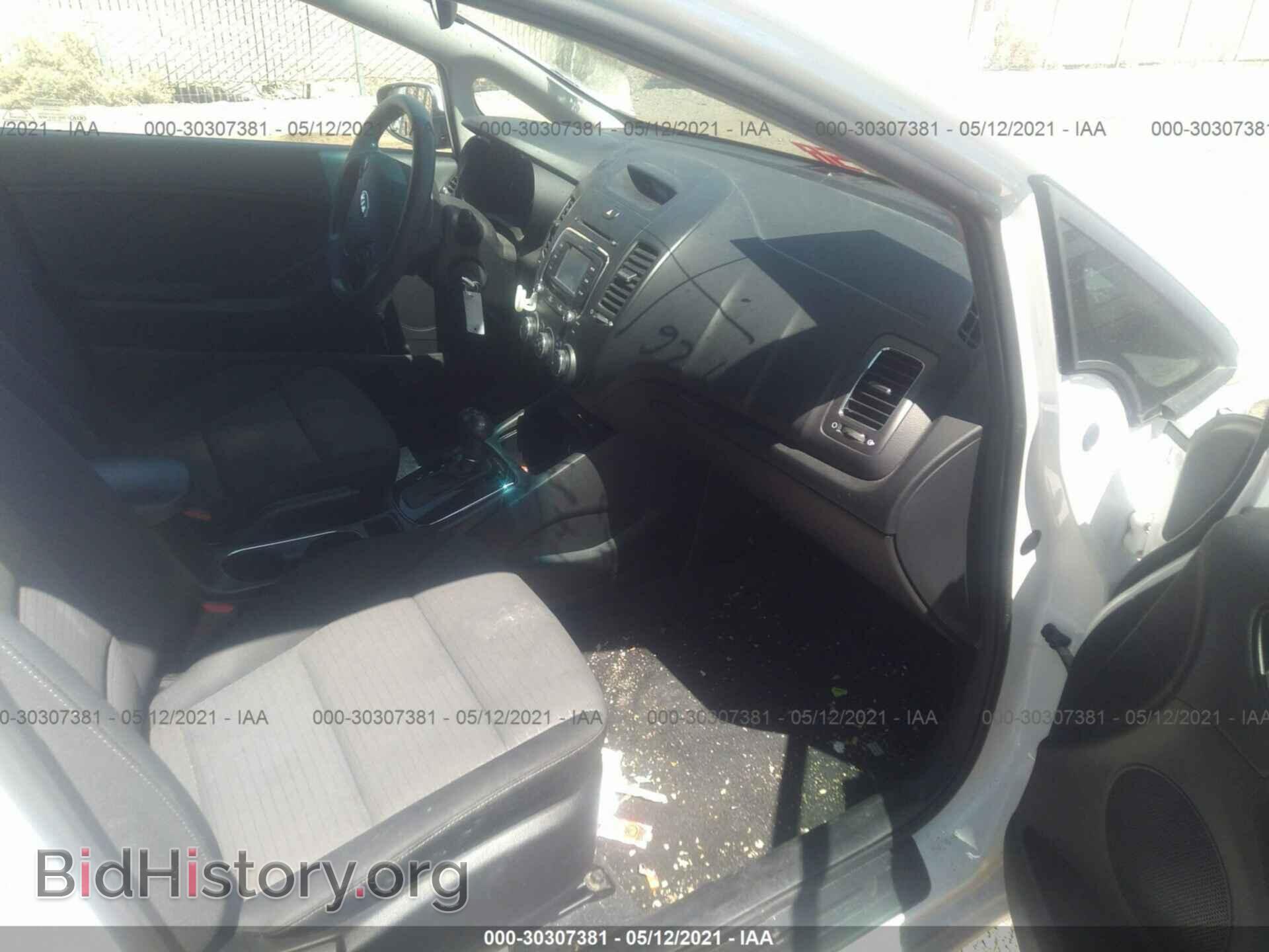 2017 KIA FORTE - VIN: 3KPFL4A7XHE058365 - Фото 5